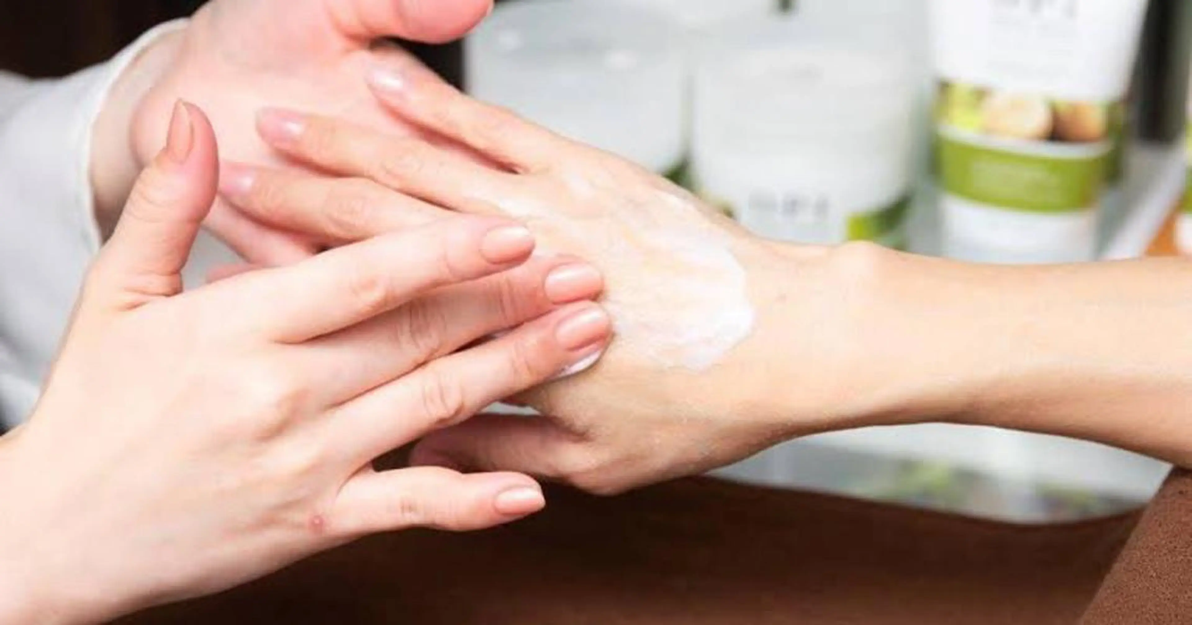 ネイル NAILROOM ekolu所属・近藤 穂乃果のネイルデザイン