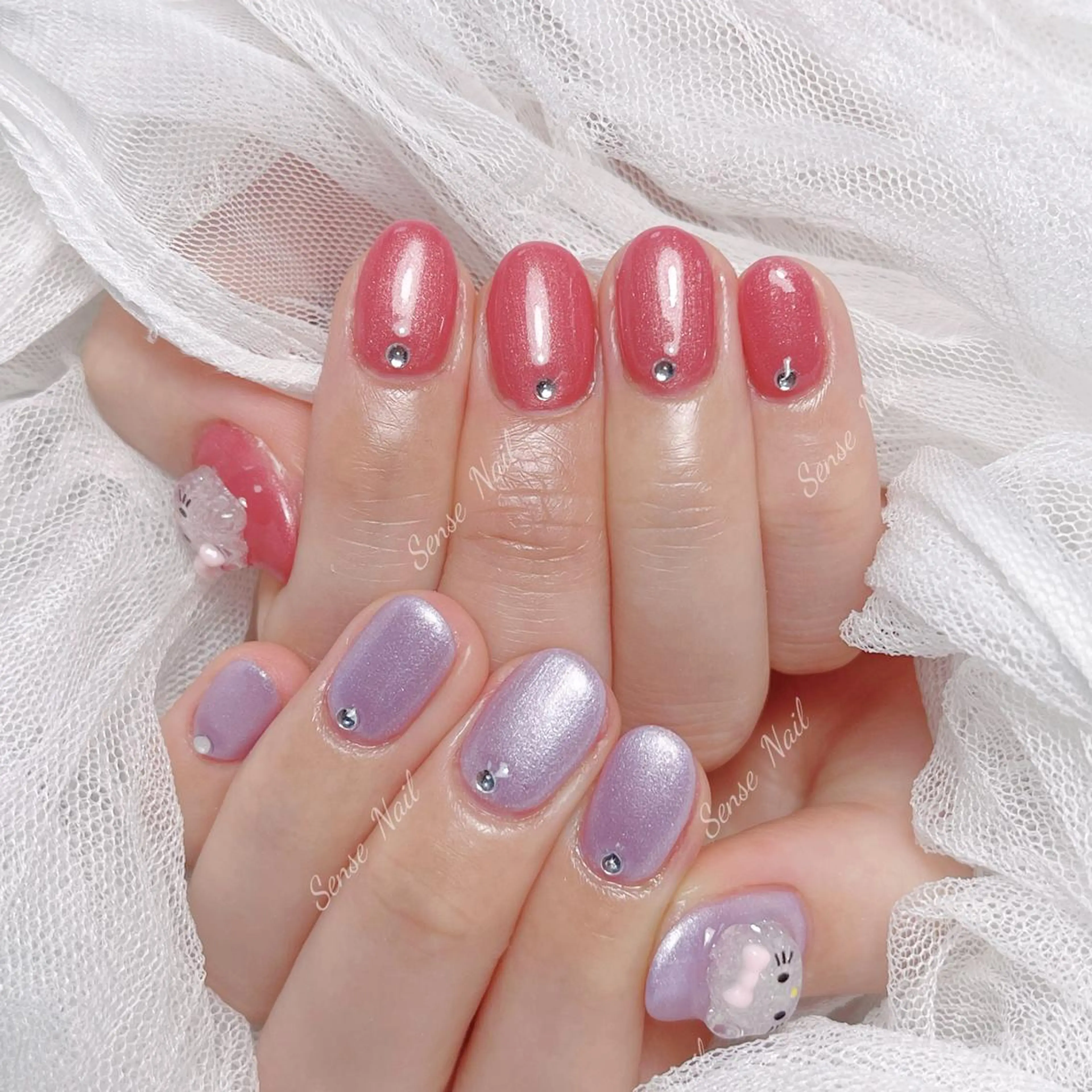 ネイル ストーンネイル ハンドネイル Bunny 🐰のネイルデザイン