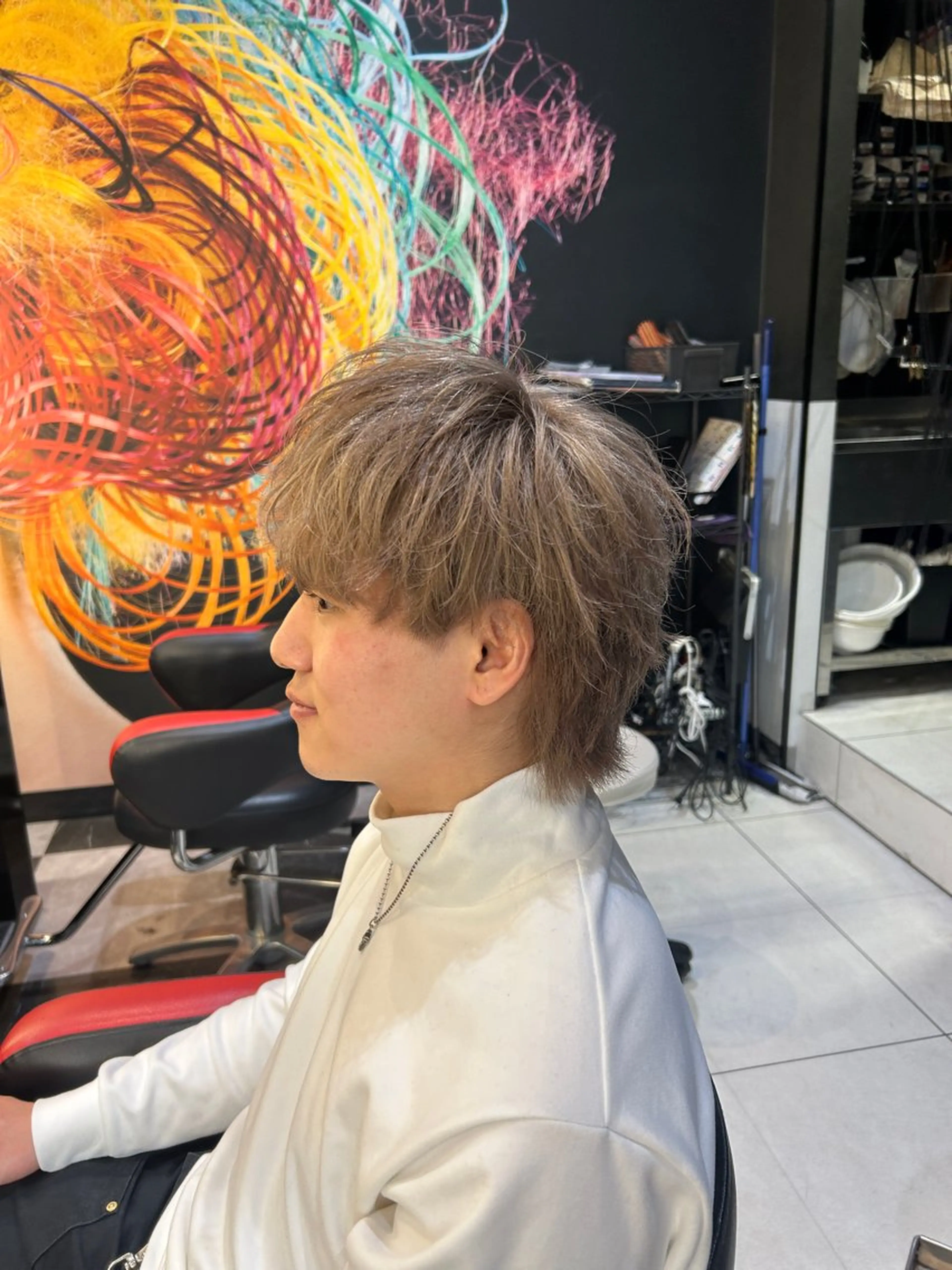 カラー メンズ メンズブリーチ ベージュカラー ブリーチ 永田 雄真のヘアスタイル