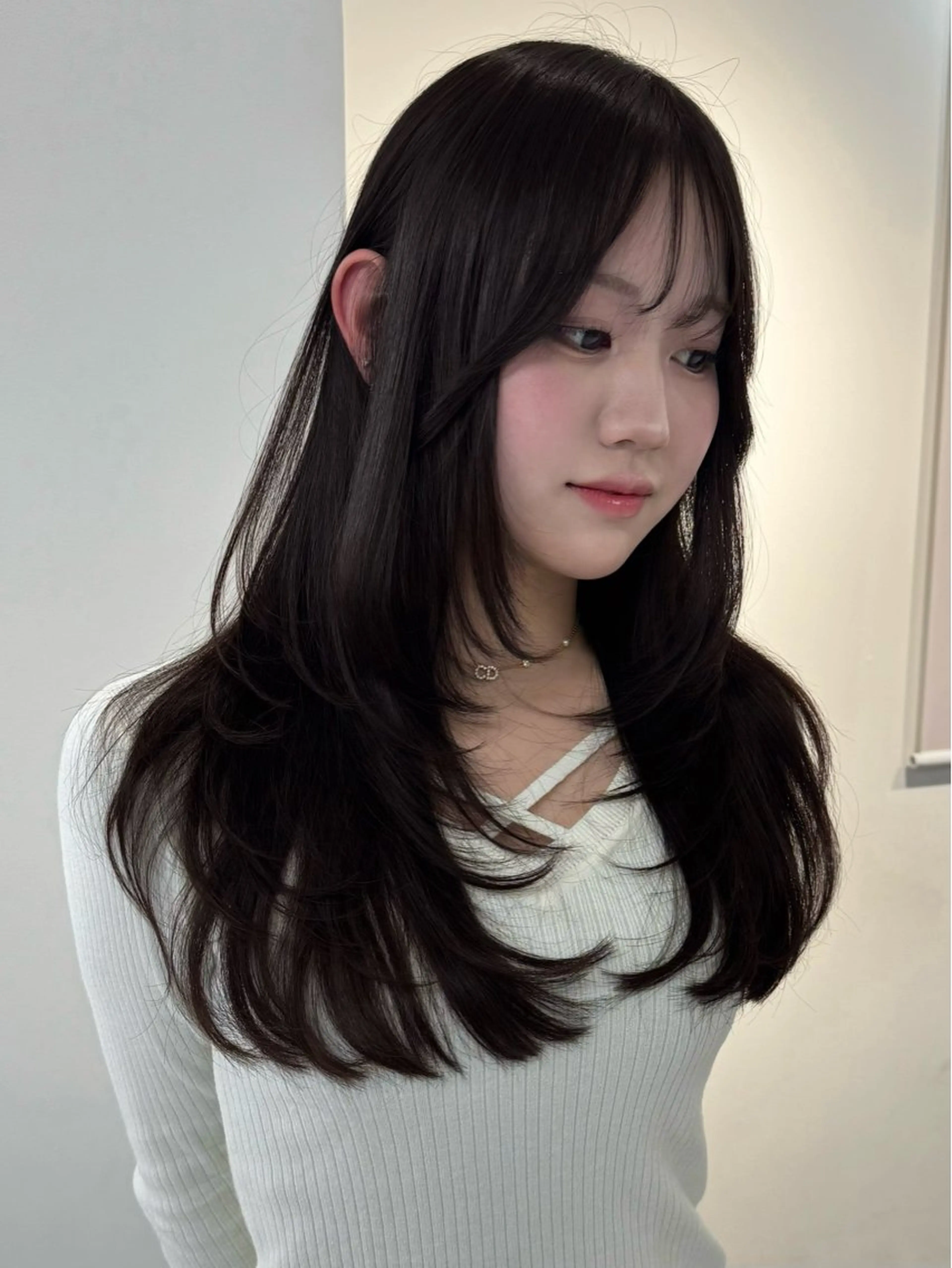 カット+透明感カラー+ 髪質改善oggi otto1step TR ＋KINUJO体験付きの写真