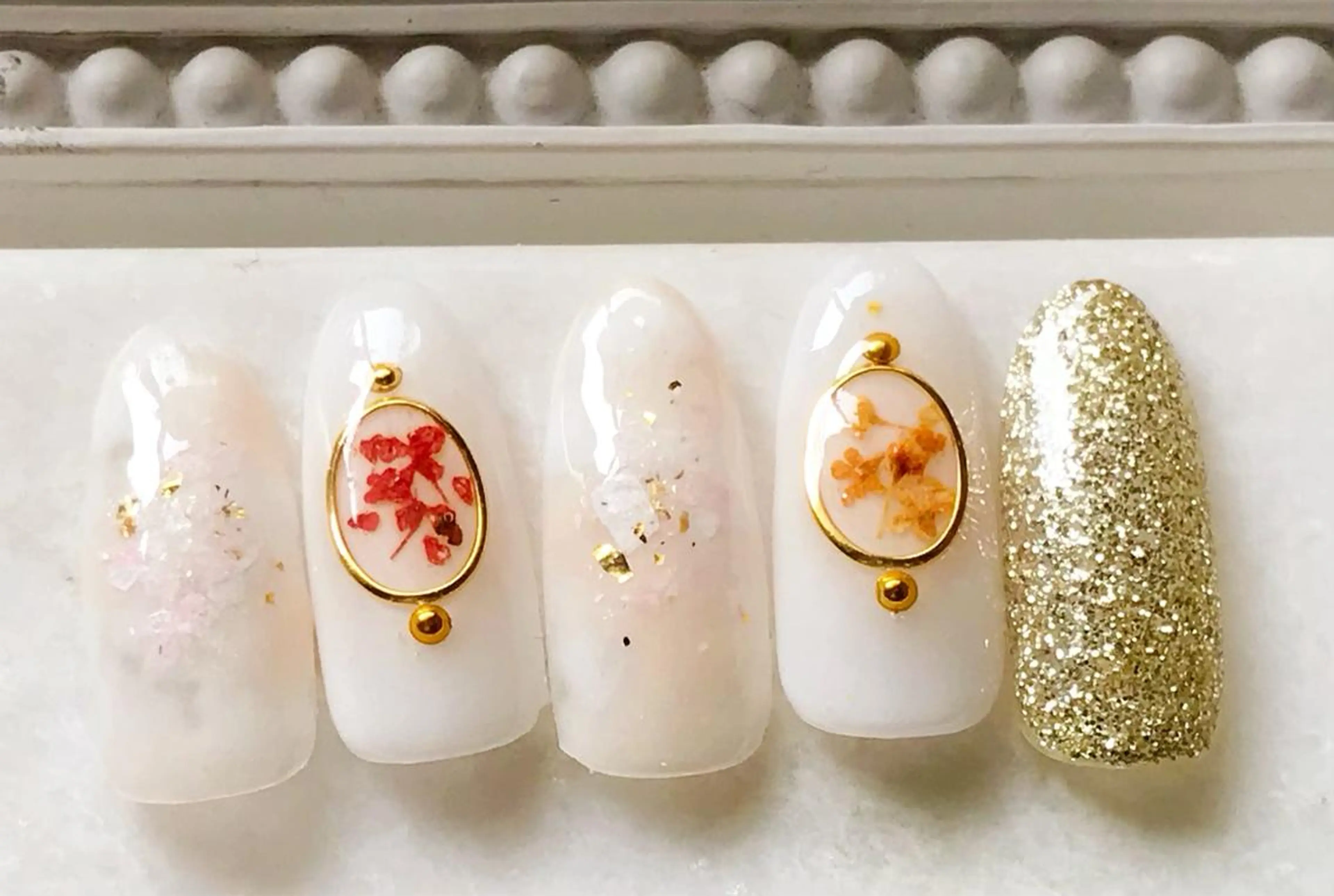 ネイル ジェルネイル パラジェル Satomi  のネイルデザイン