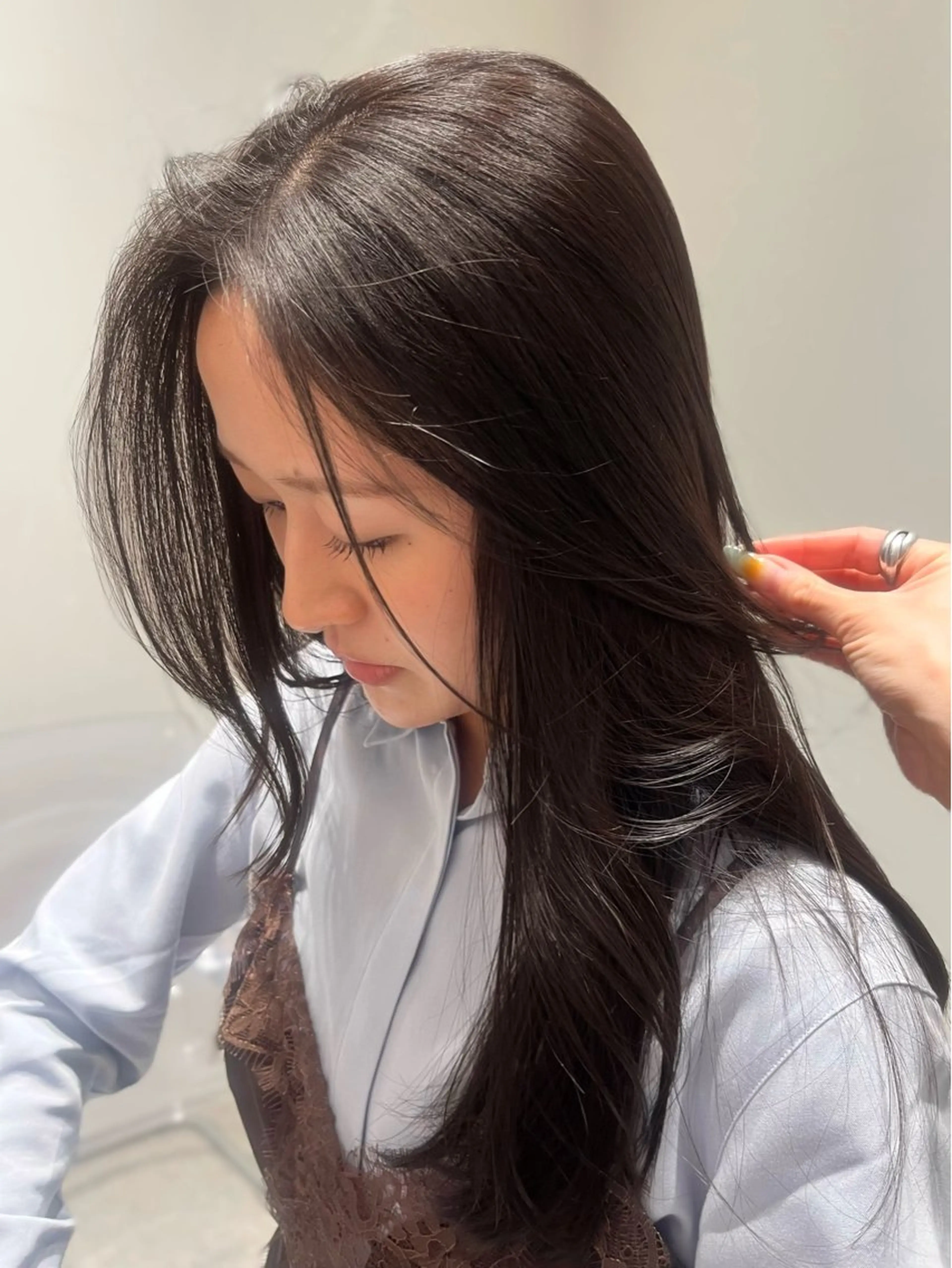 セミロング カラー カット ヘアカラー yoke所属・haruka kobayashiのヘアスタイル