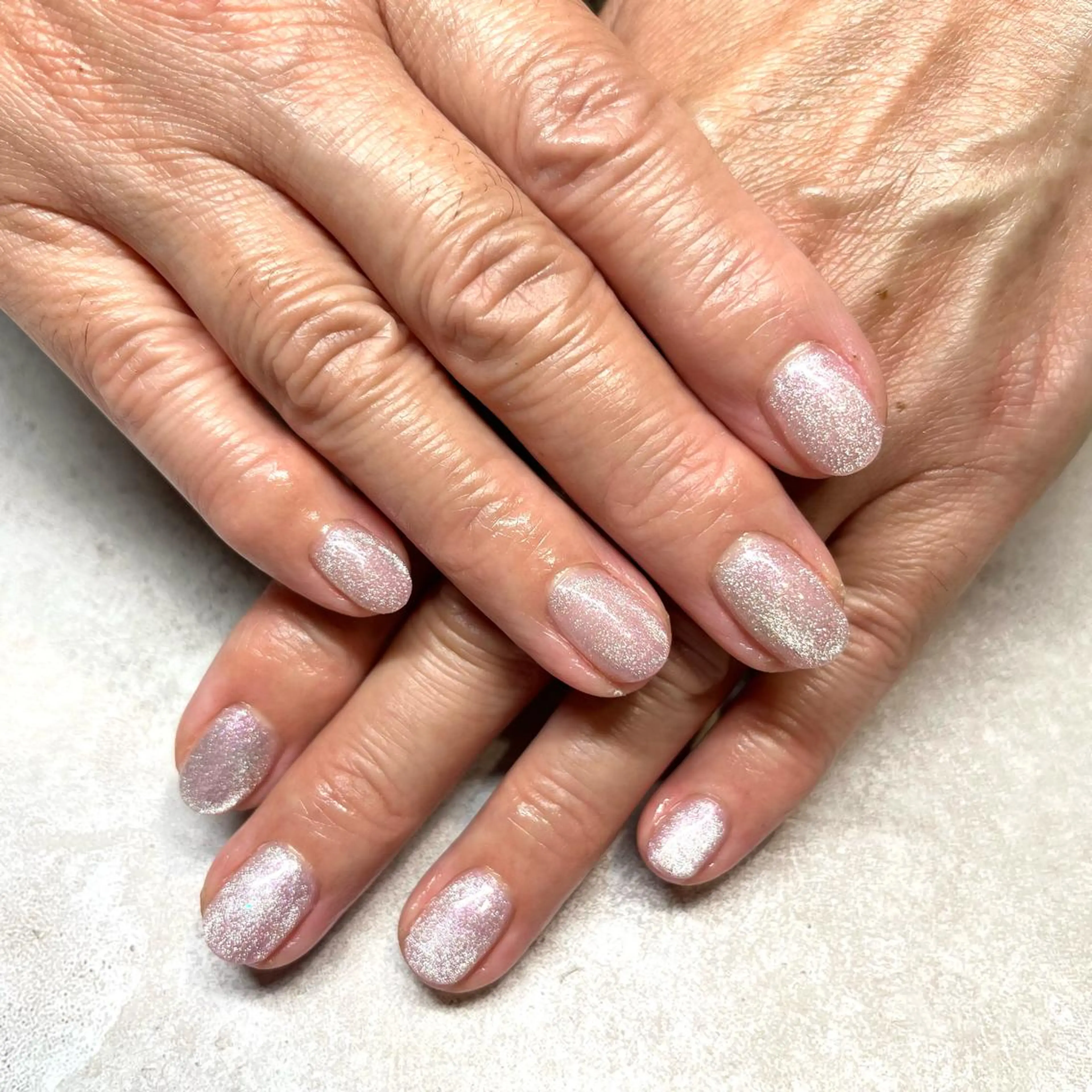 ネイル マグネットネイル 長澤 茉凜のネイルデザイン