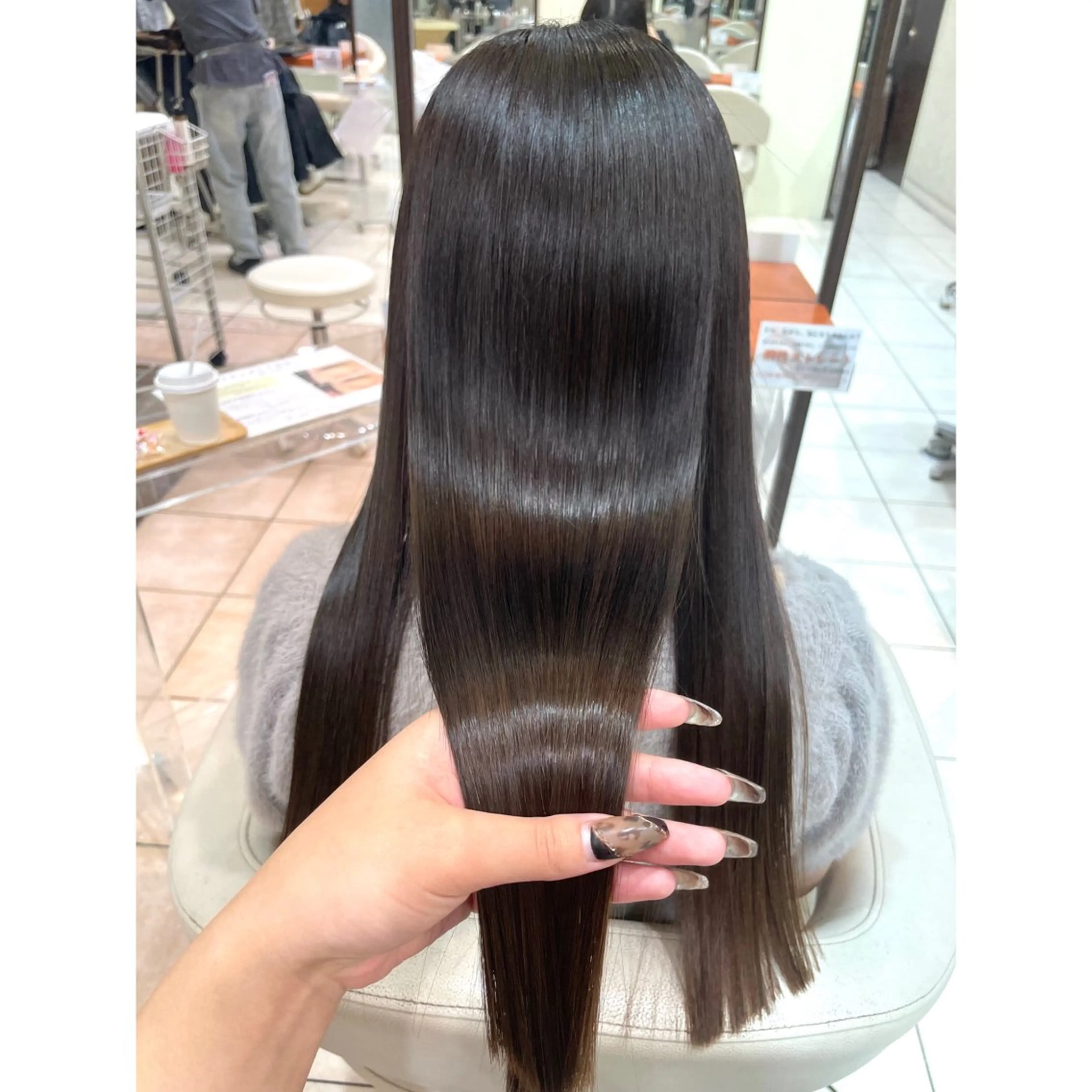 ロング ヘアカラー トリートメント 髪を綺麗に伸ばす人/ 艶髪✨️針田 綾音✨のヘアスタイル