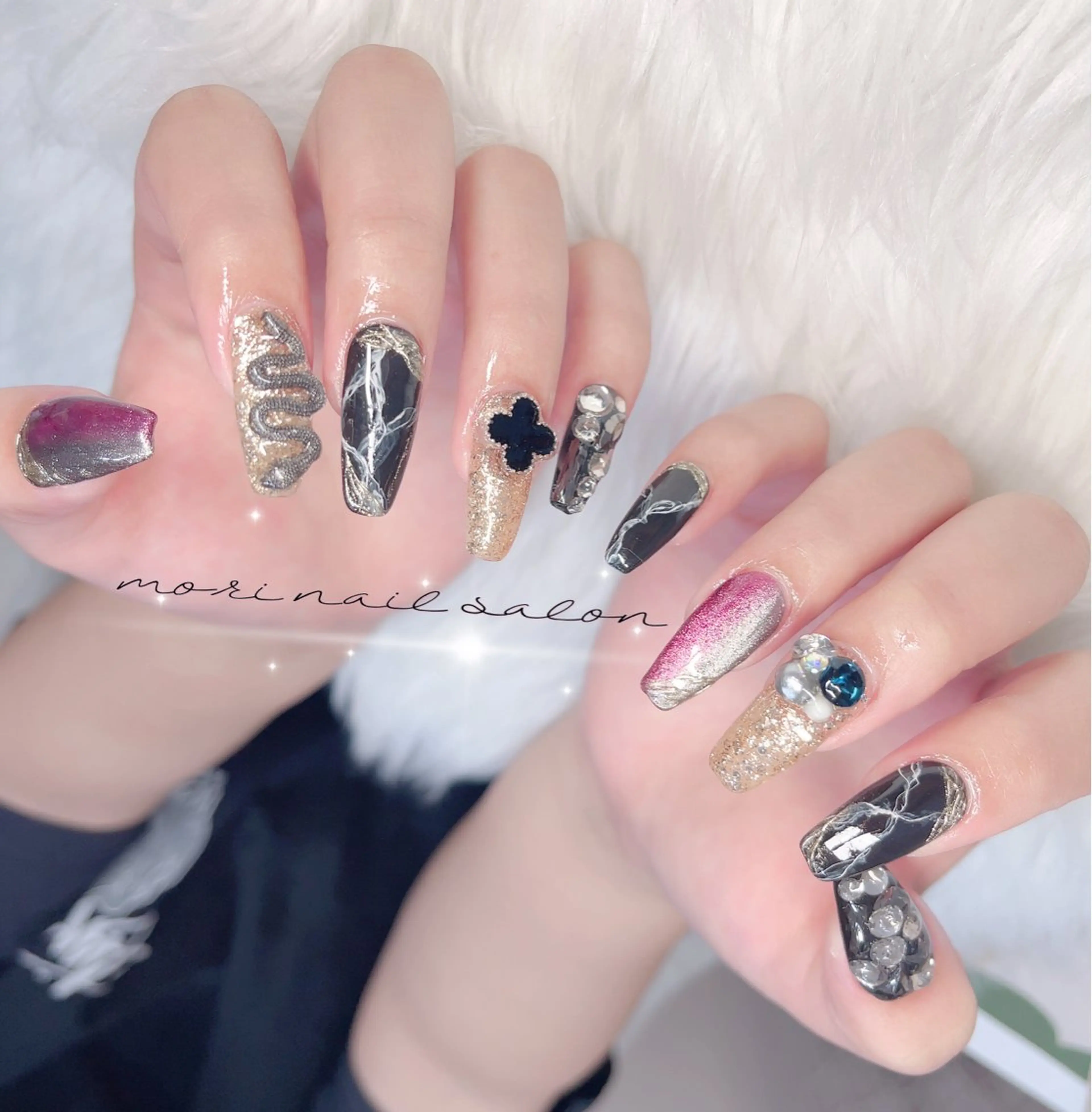 ネイル ハンドネイル 森 ネイルサロンのネイルデザイン