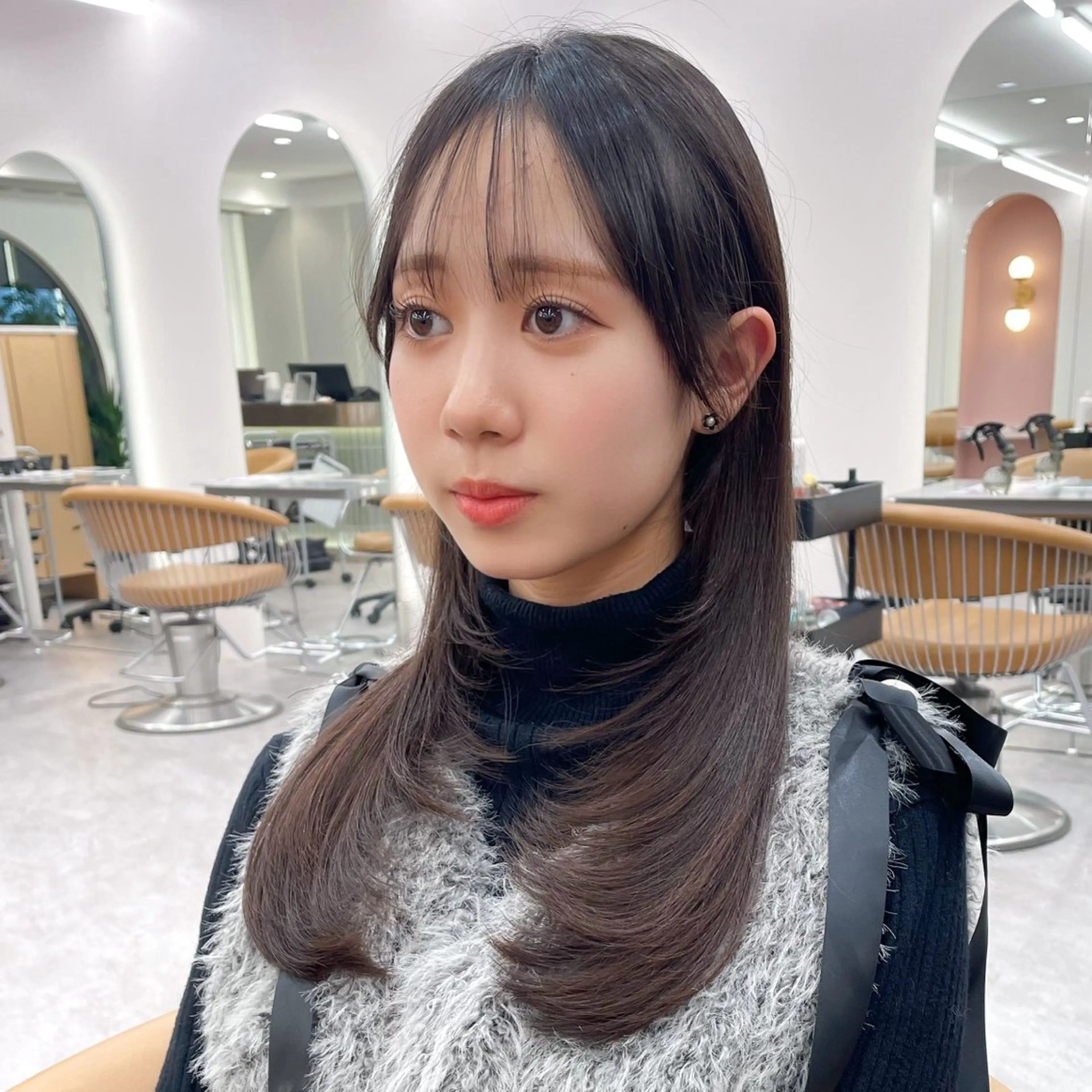 【いま流行り❣️】韓国レイヤーカット🇰🇷＋透明感カラー🫧＋1stepトリートメント（ボブ、ショートも可）の写真