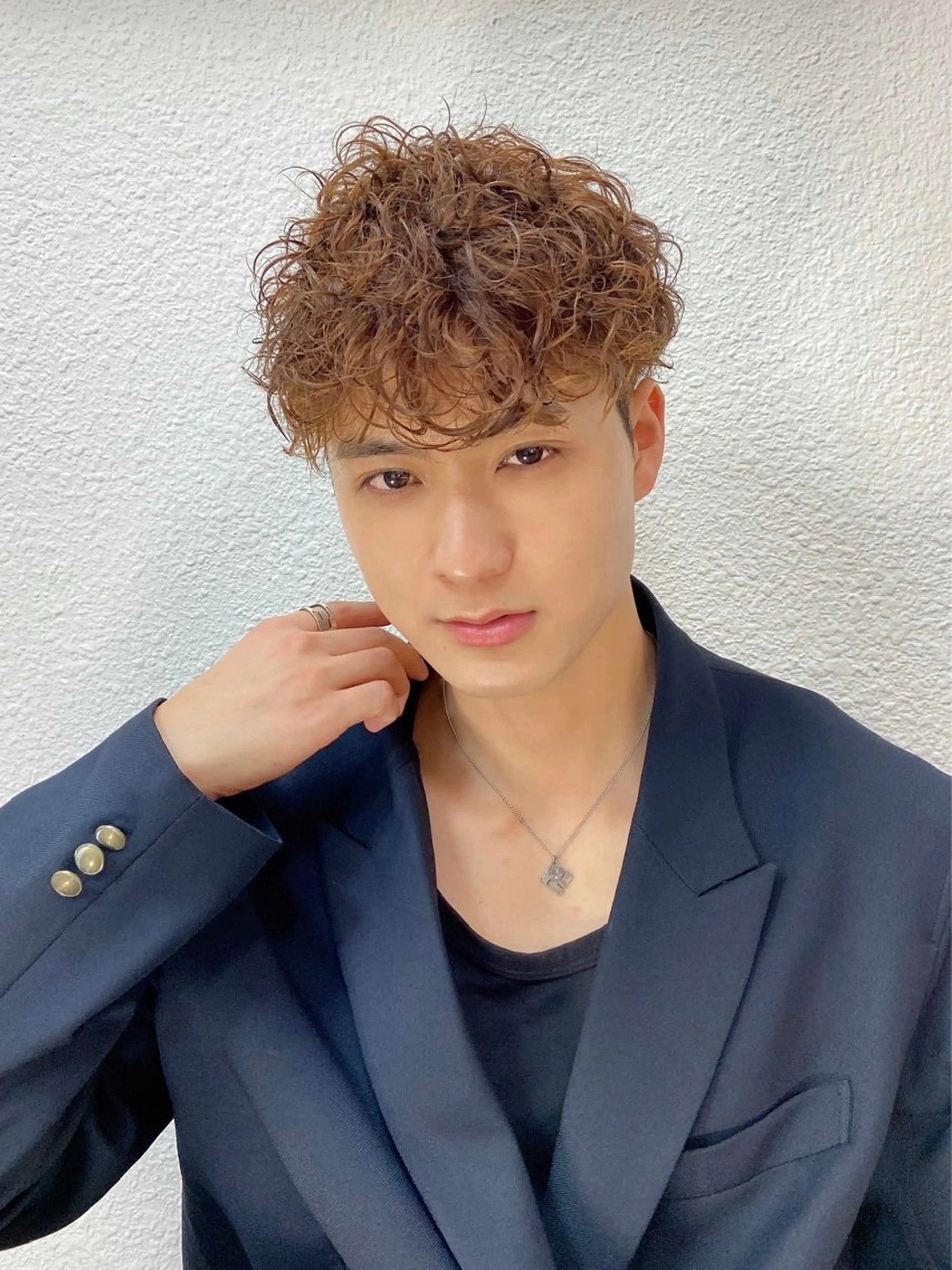 ショート パーマ メンズ/スパイキー ショート/isseyのヘアスタイル