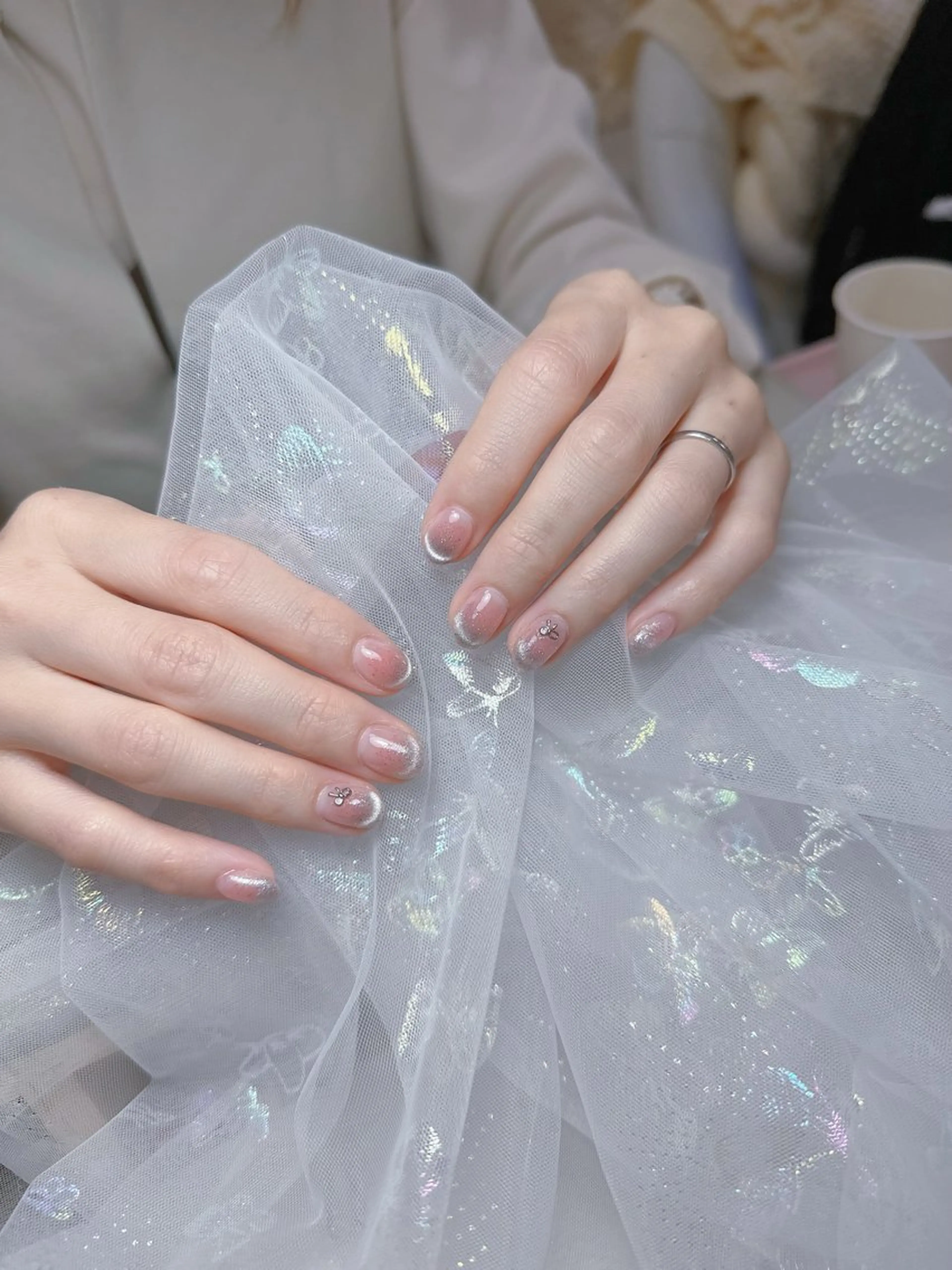 ネイル チークネイル フレンチネイル マグネットネイル マグネットフレンチ ハンドネイル Maggie nailクロのネイルデザイン