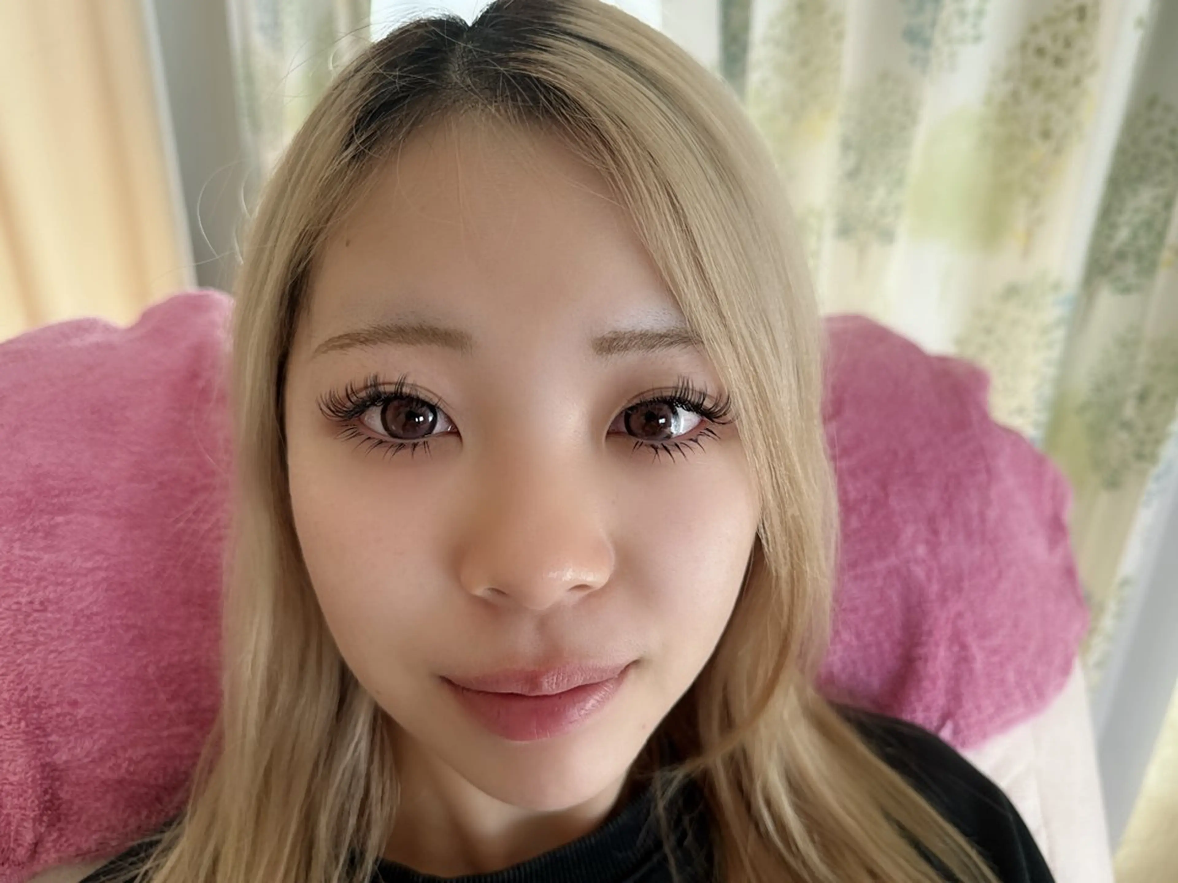 マツエク・マツパ ボリュームラッシュ 伊藤名紬 マツエク専門のマツエク・マツパデザイン