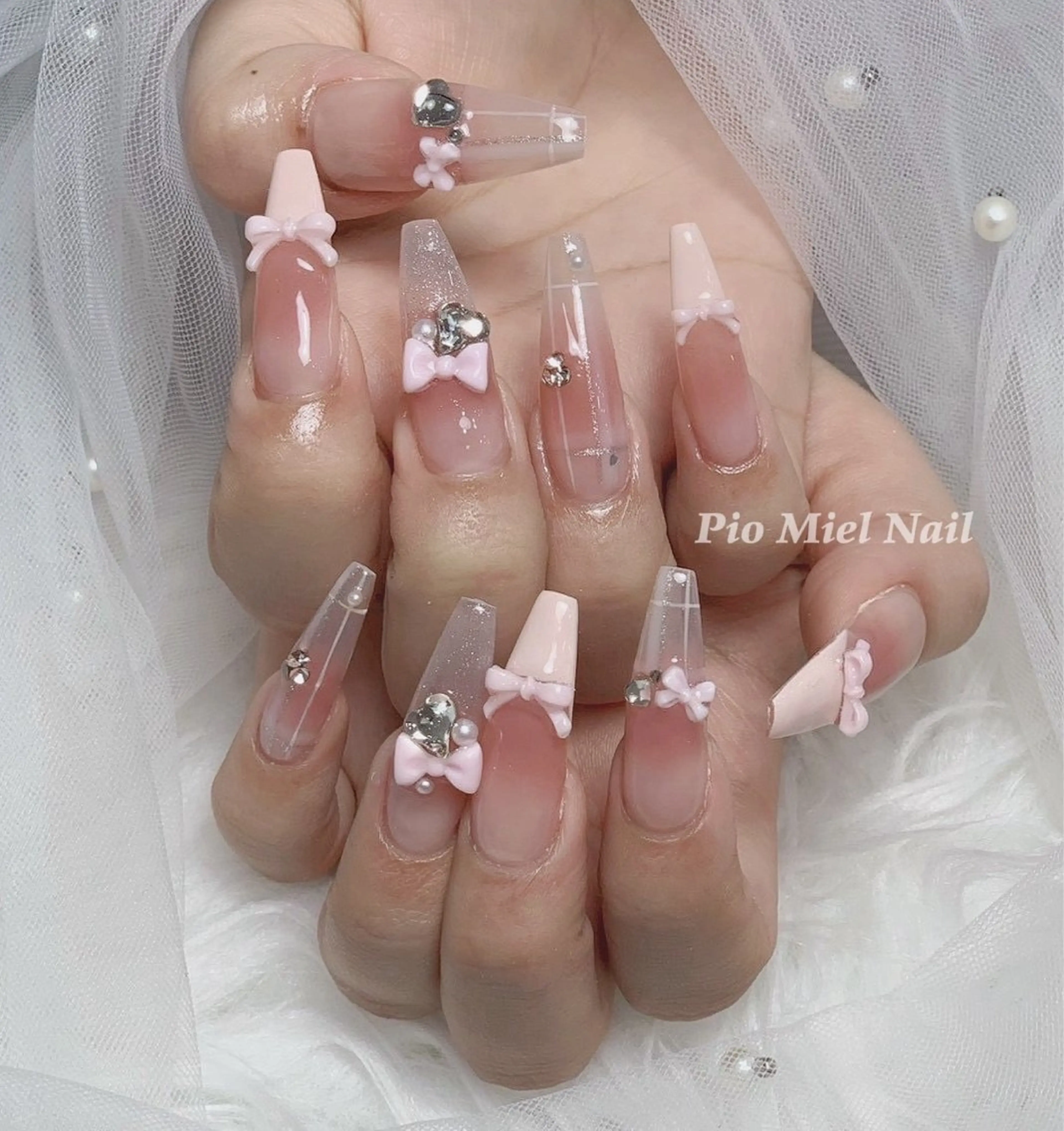 ネイル ハンドネイル HANA 長さだしのネイルデザイン