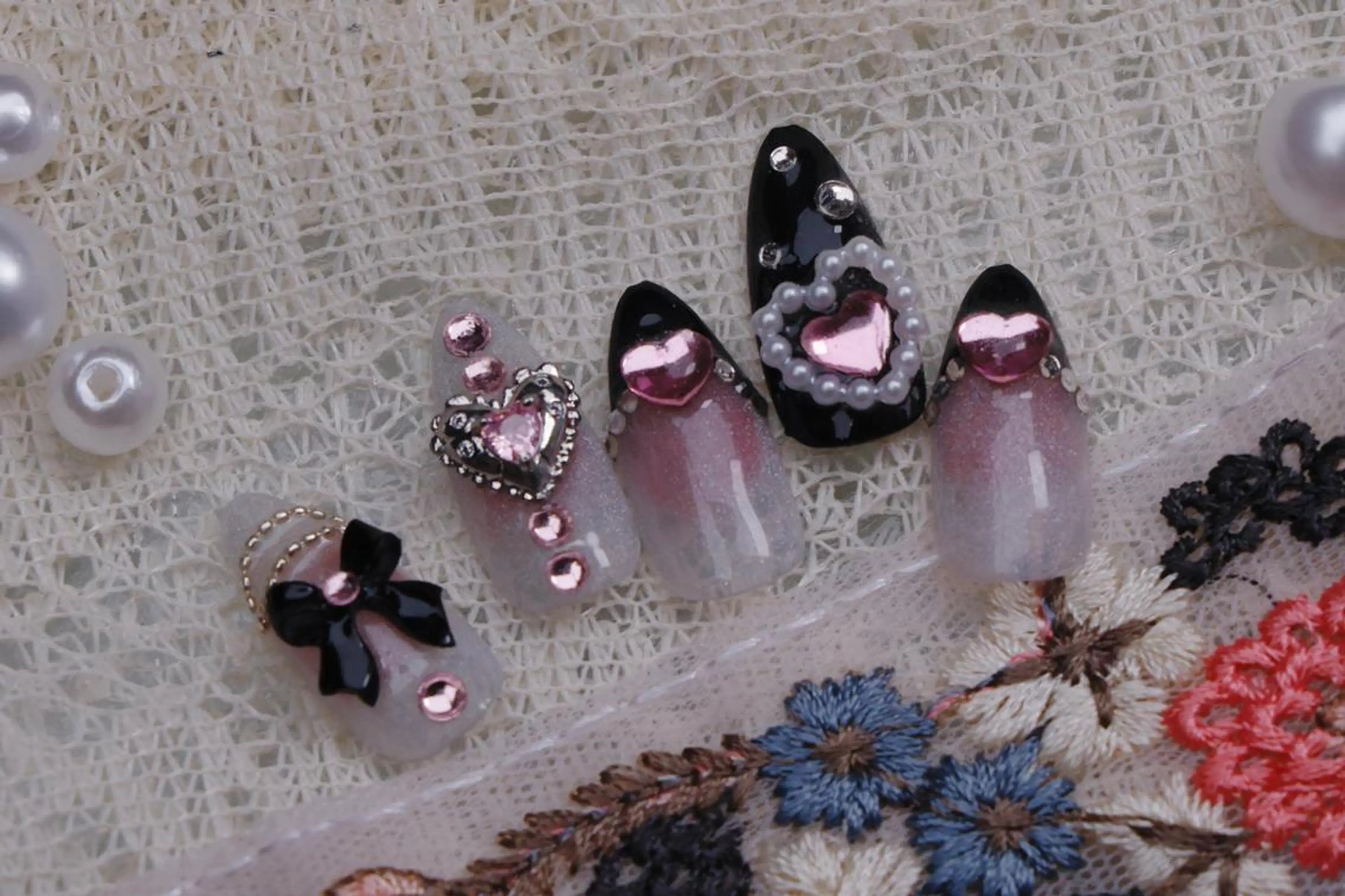 ネイル ハロウィン ロングネイル マグネットネイル スカルプネイル ネイルチップ ハンドネイル Mss えりのネイルデザイン