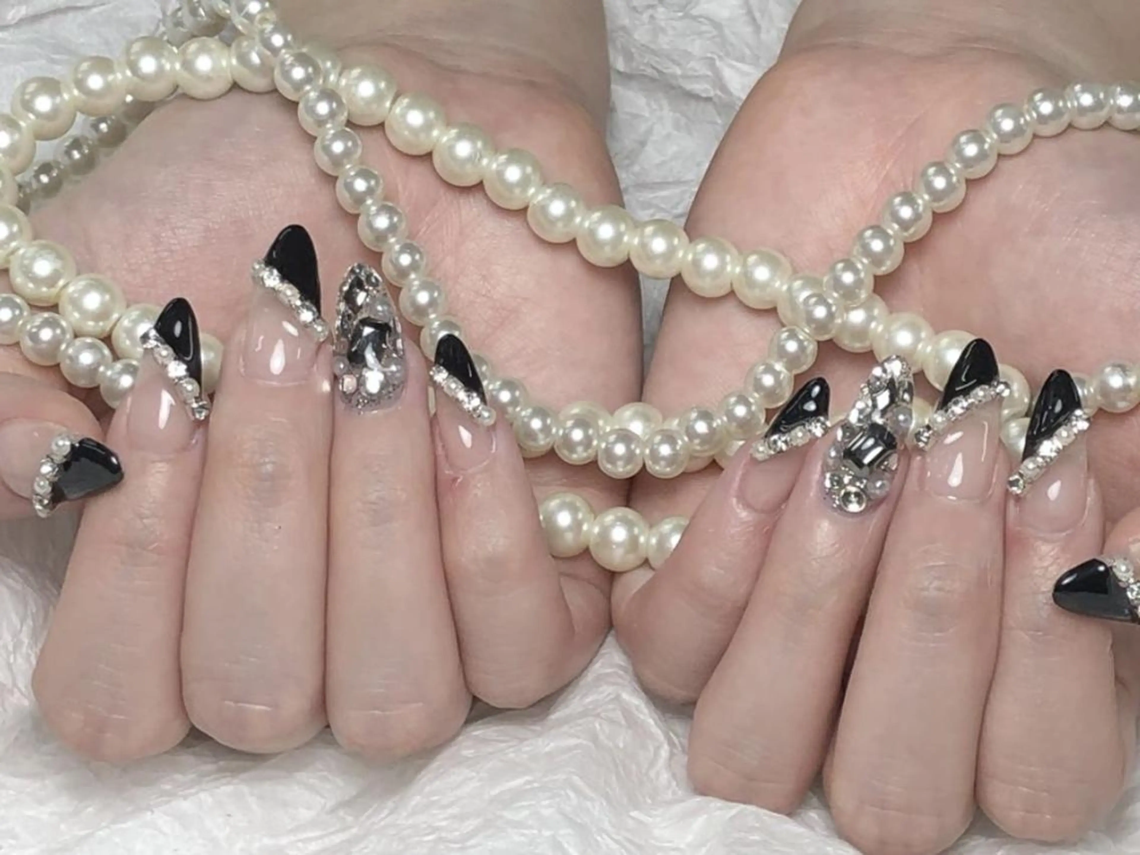 メンズ ネイル アートネイル フレンチネイル ジェルネイル キラキラネイル パラジェル Bloom kabukiのネイルデザイン