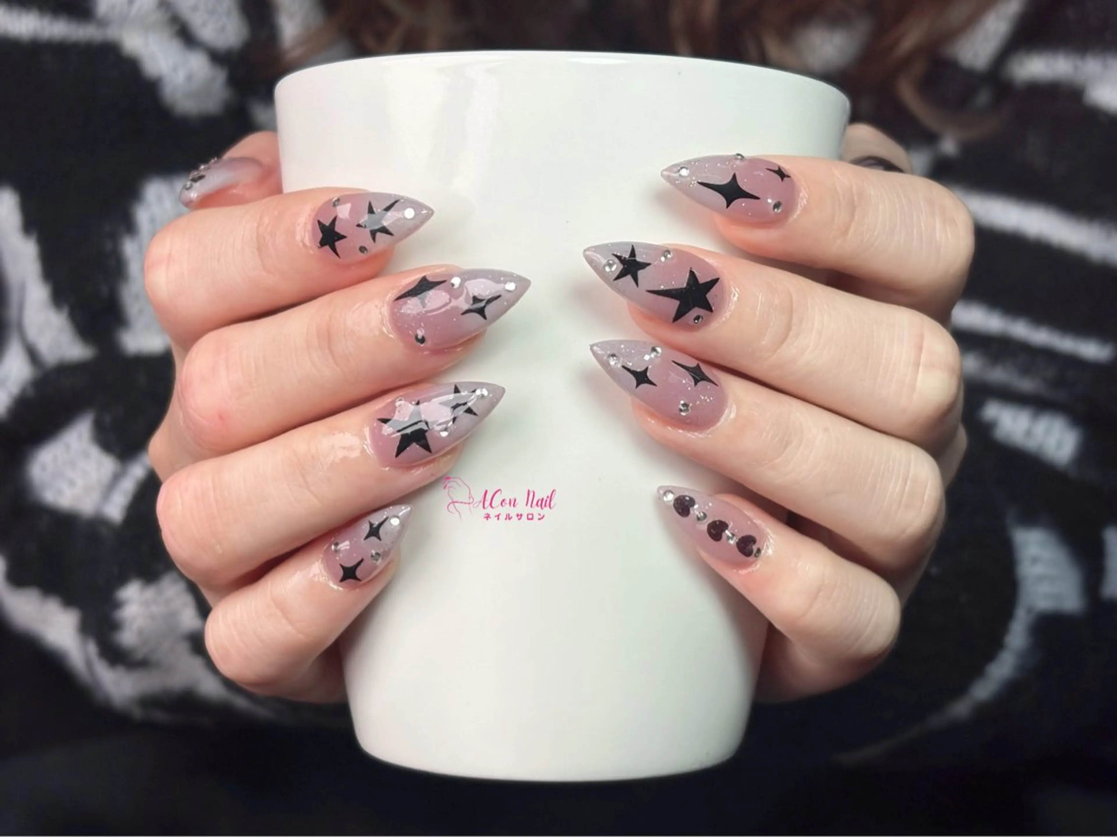 ネイル 桜ネイル 長さ出し フラワーネイル フレンチネイル ジェルネイル ハンドネイル AConNailSalon所属・ACon NailSalonのネイルデザイン