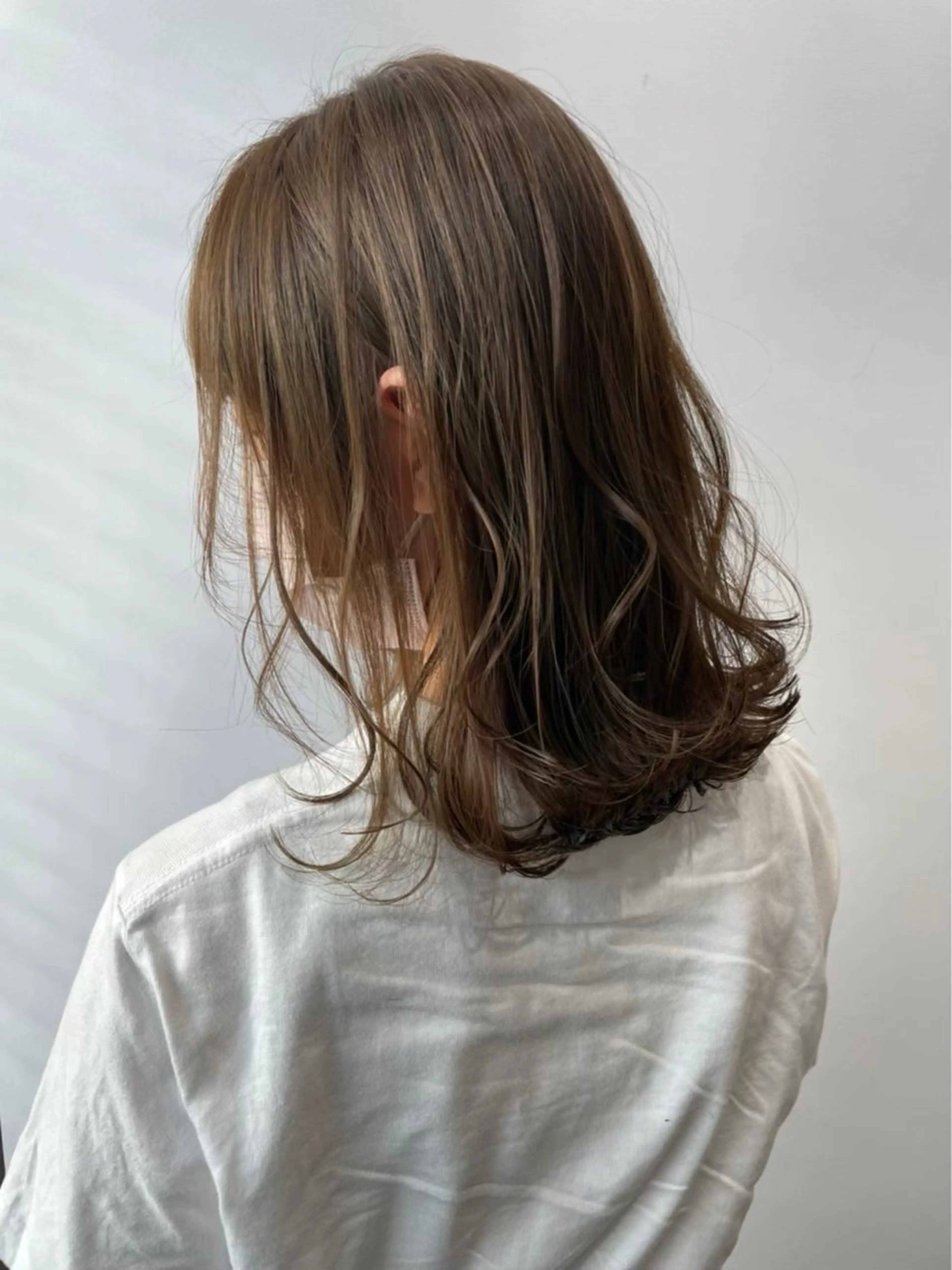 セミロング カラー NANAMI 【Rico】のヘアスタイル