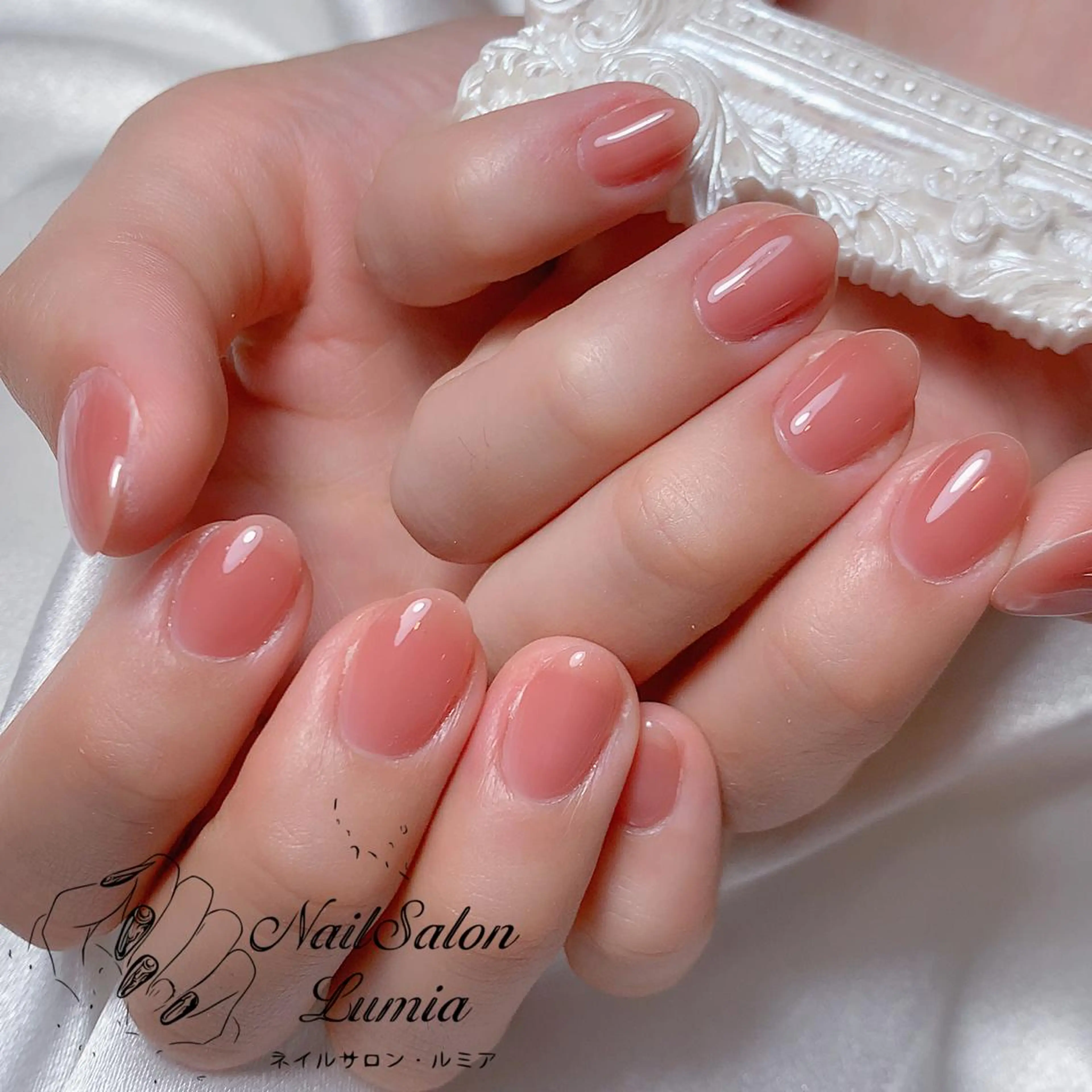 ネイル ハンドネイル ネイルサロン ルミア Lumia 店長のネイルデザイン