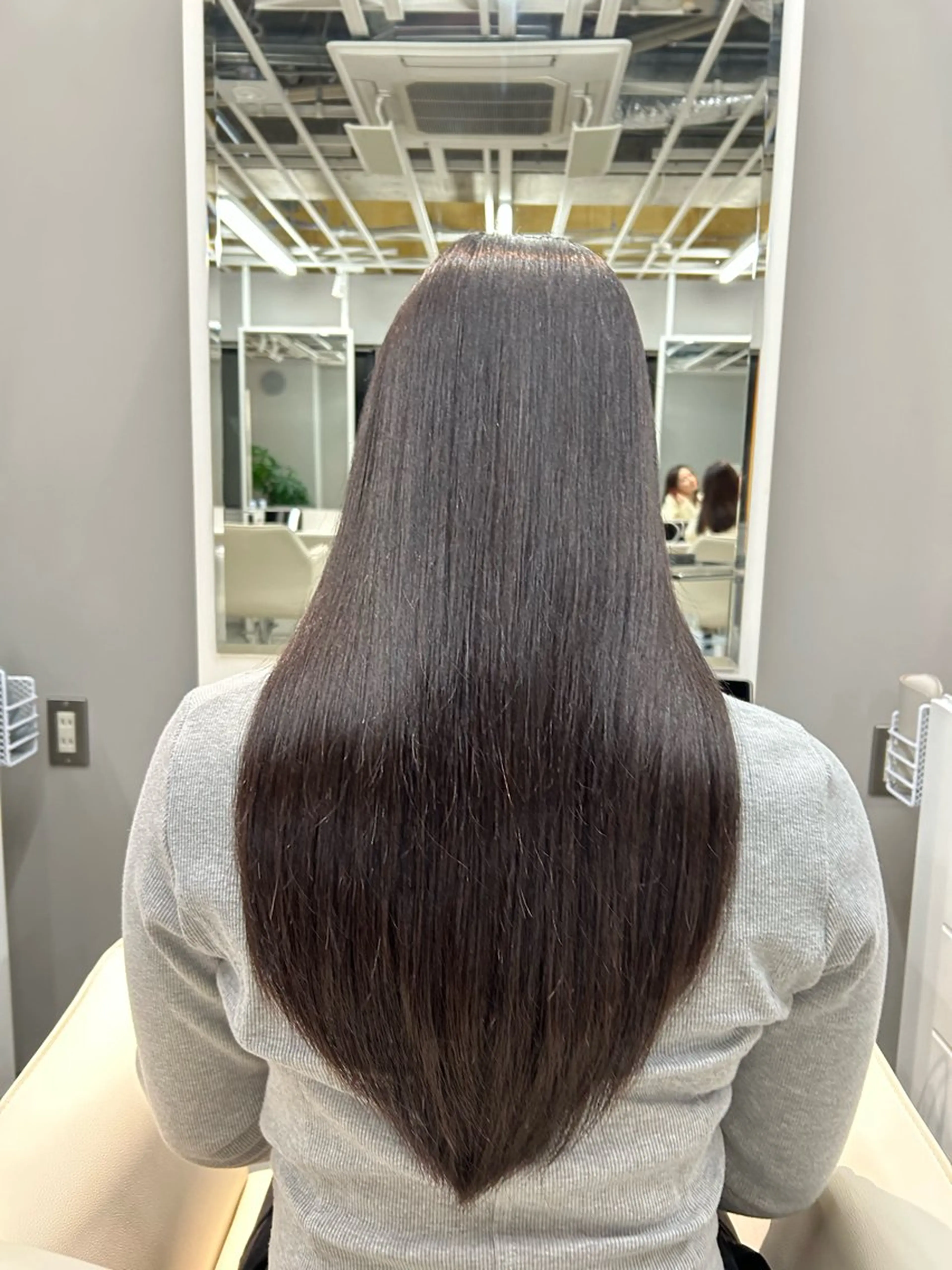 ロング 縮毛矯正 asterisk所属・asterisk ななかのヘアスタイル