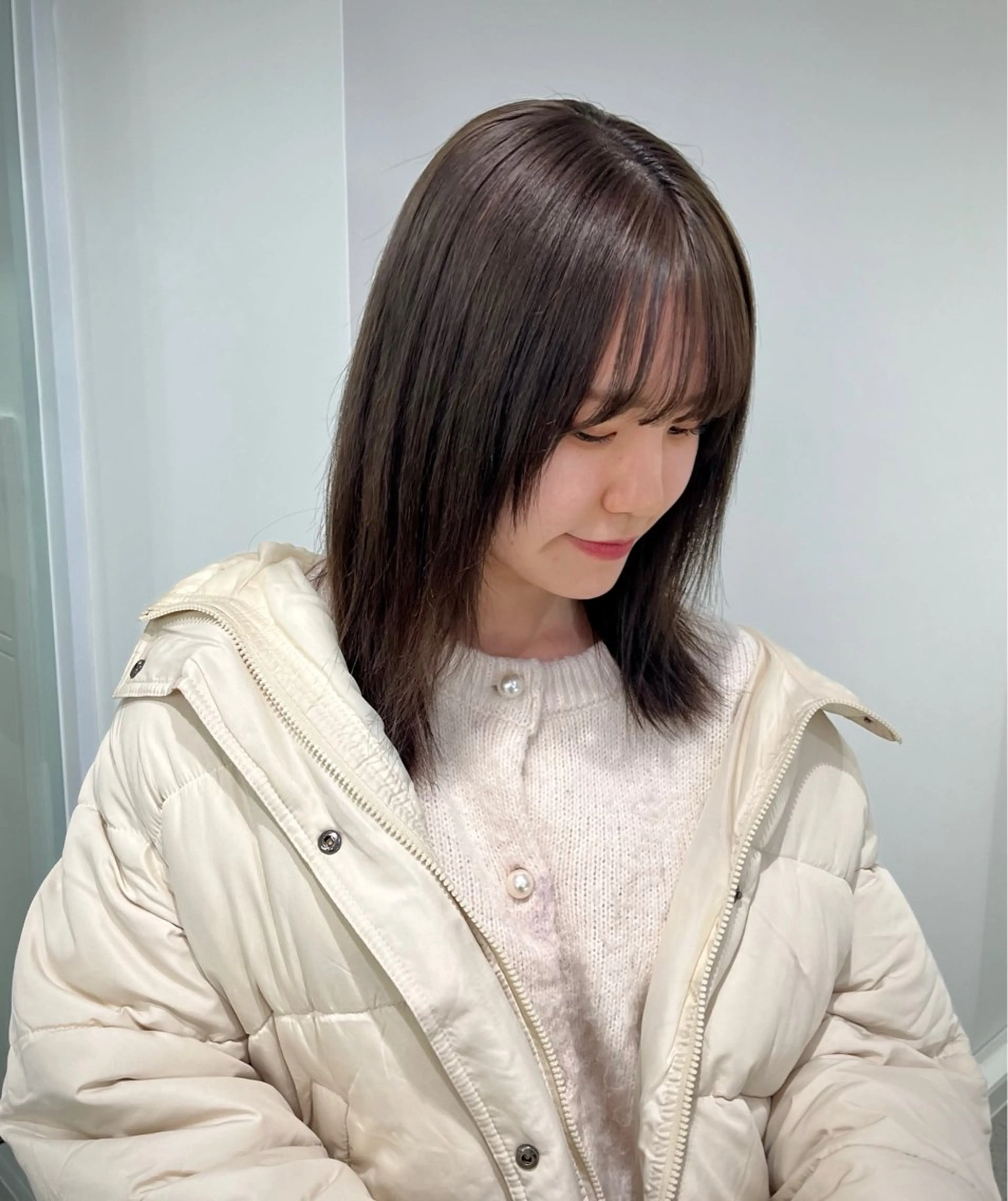 セミロング カラー グレージュ 縮毛矯正/ハイトーン /パーマ/前原汐🎐のヘアスタイル