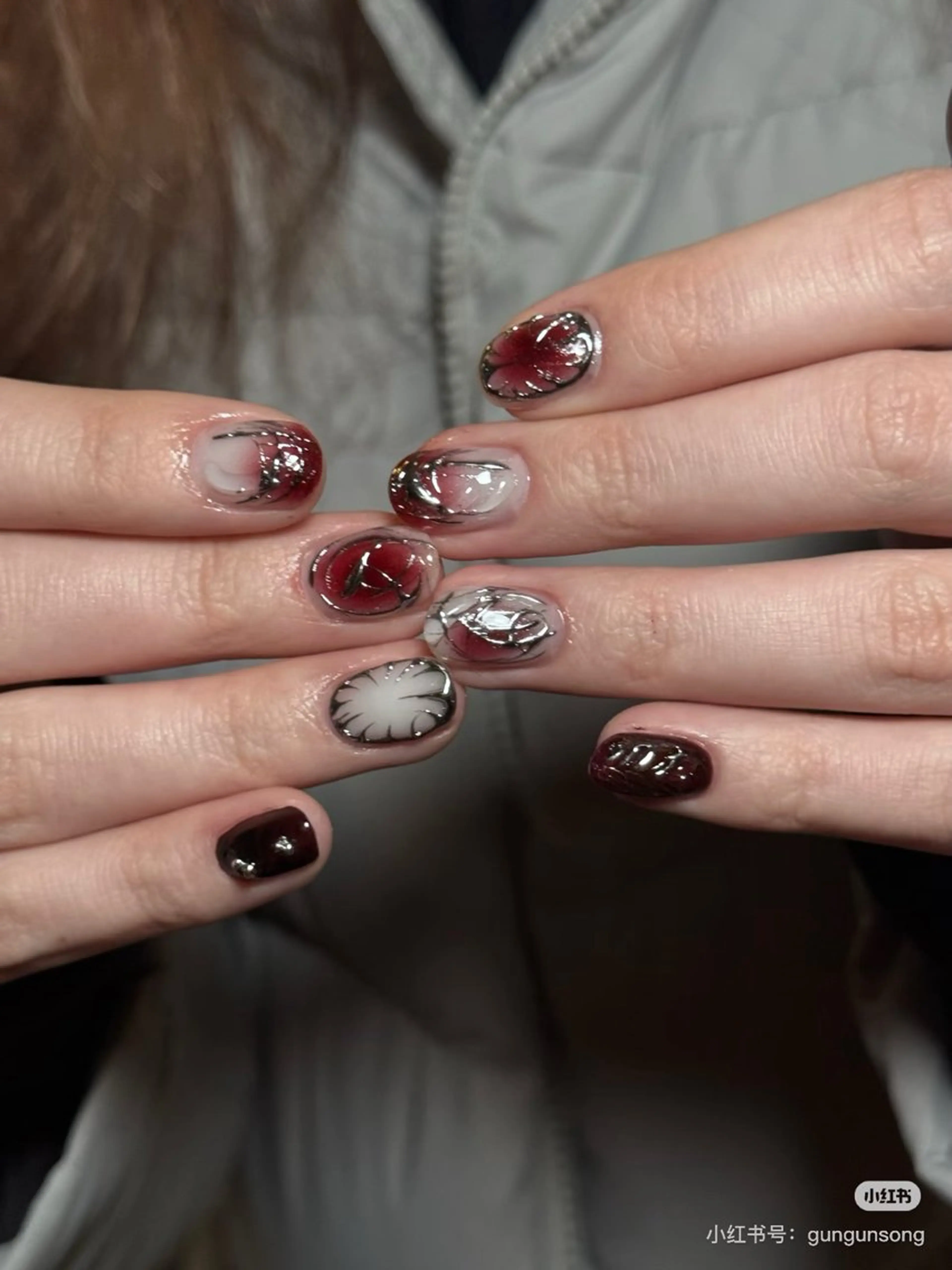 ミディアム ハンドネイル フットネイル ハンドケア 一其 サロンのネイルデザイン