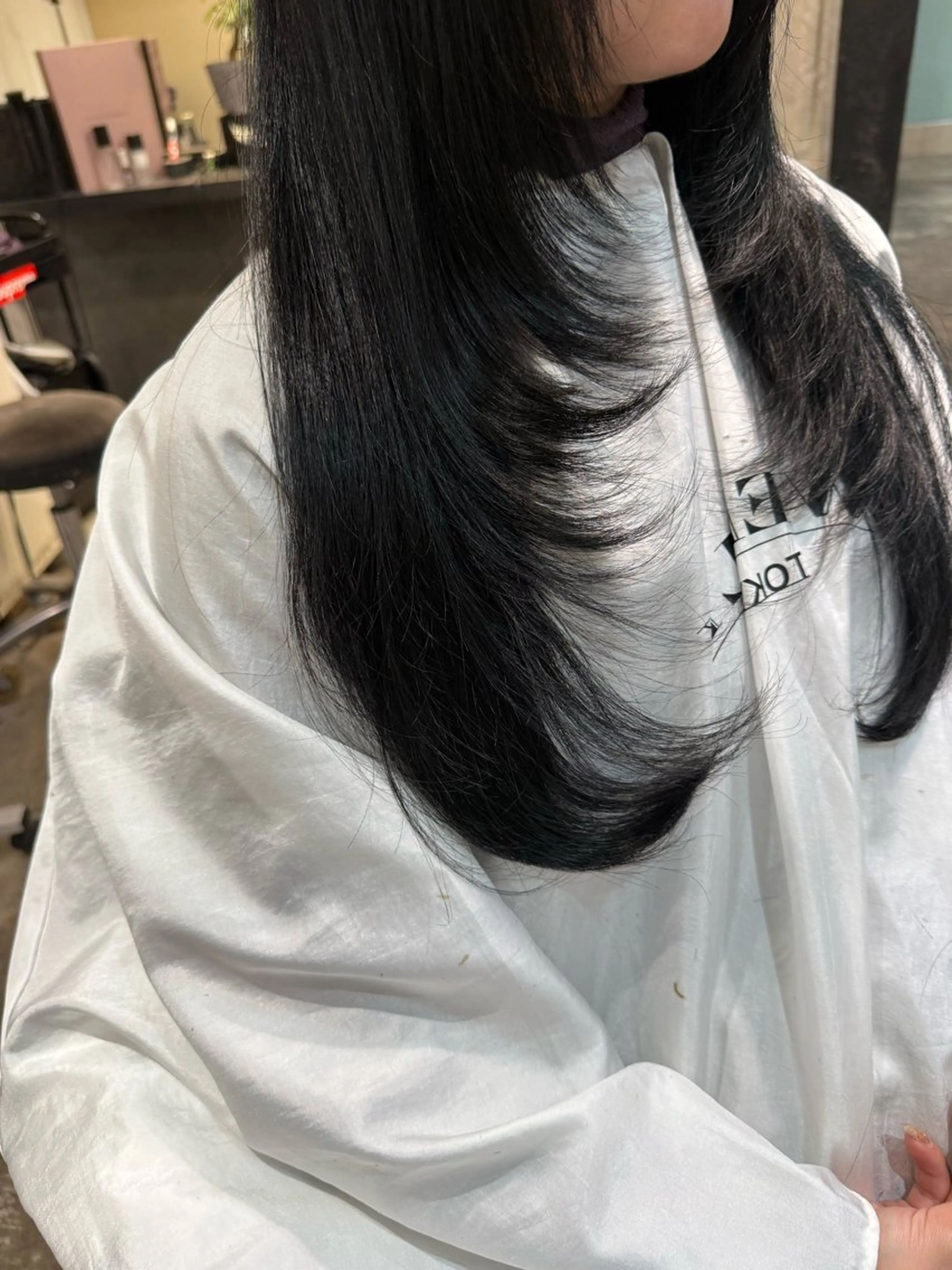 ロング レイヤーカット カット WELLY  TOKYO所属・🌈レイヤーカット/ ハイトーン🌈タクマのヘアスタイル