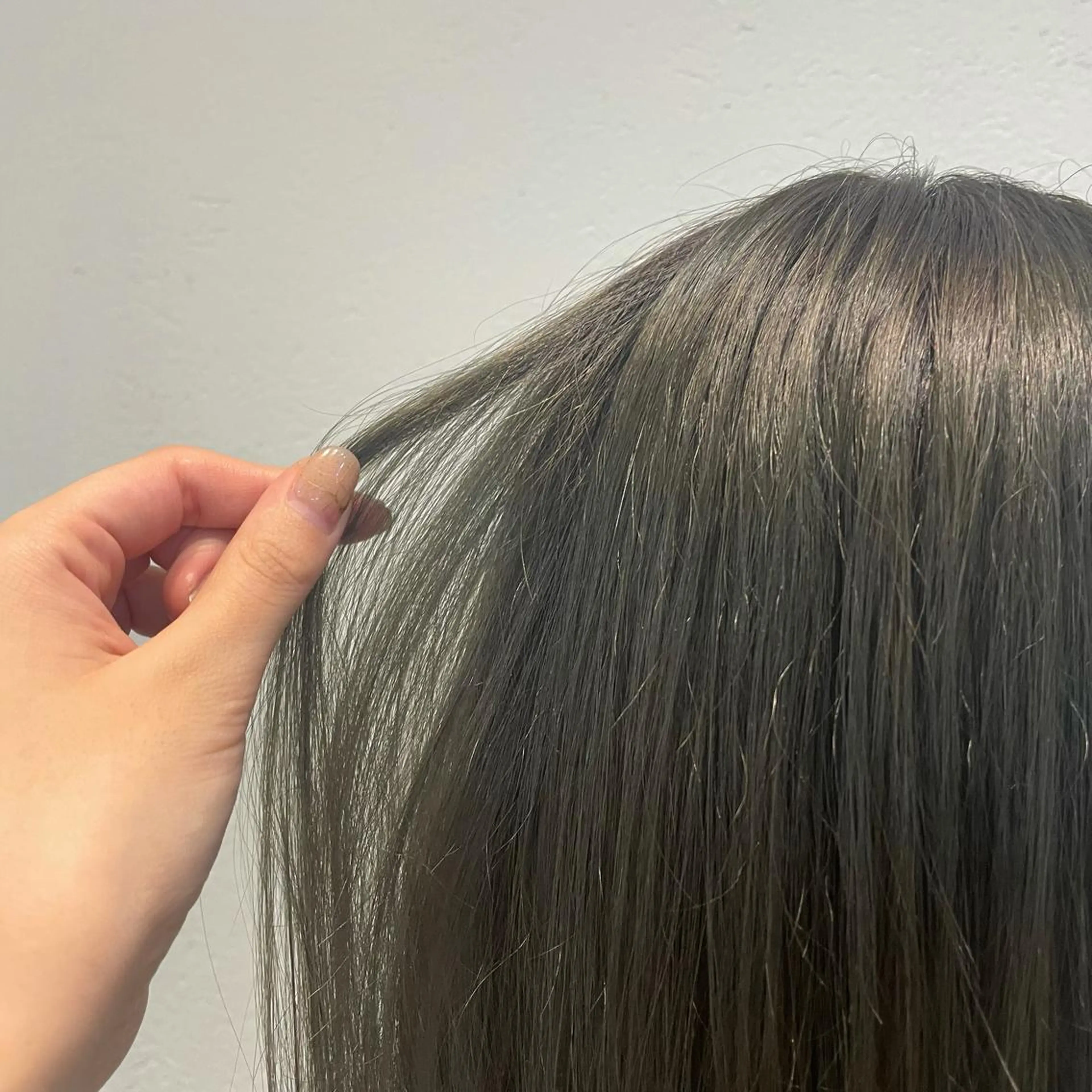 ロング カラー オリーブカラー ヘアカラー ⌇ROMEO京橋店⌇ 鎌谷明星🪷のヘアスタイル