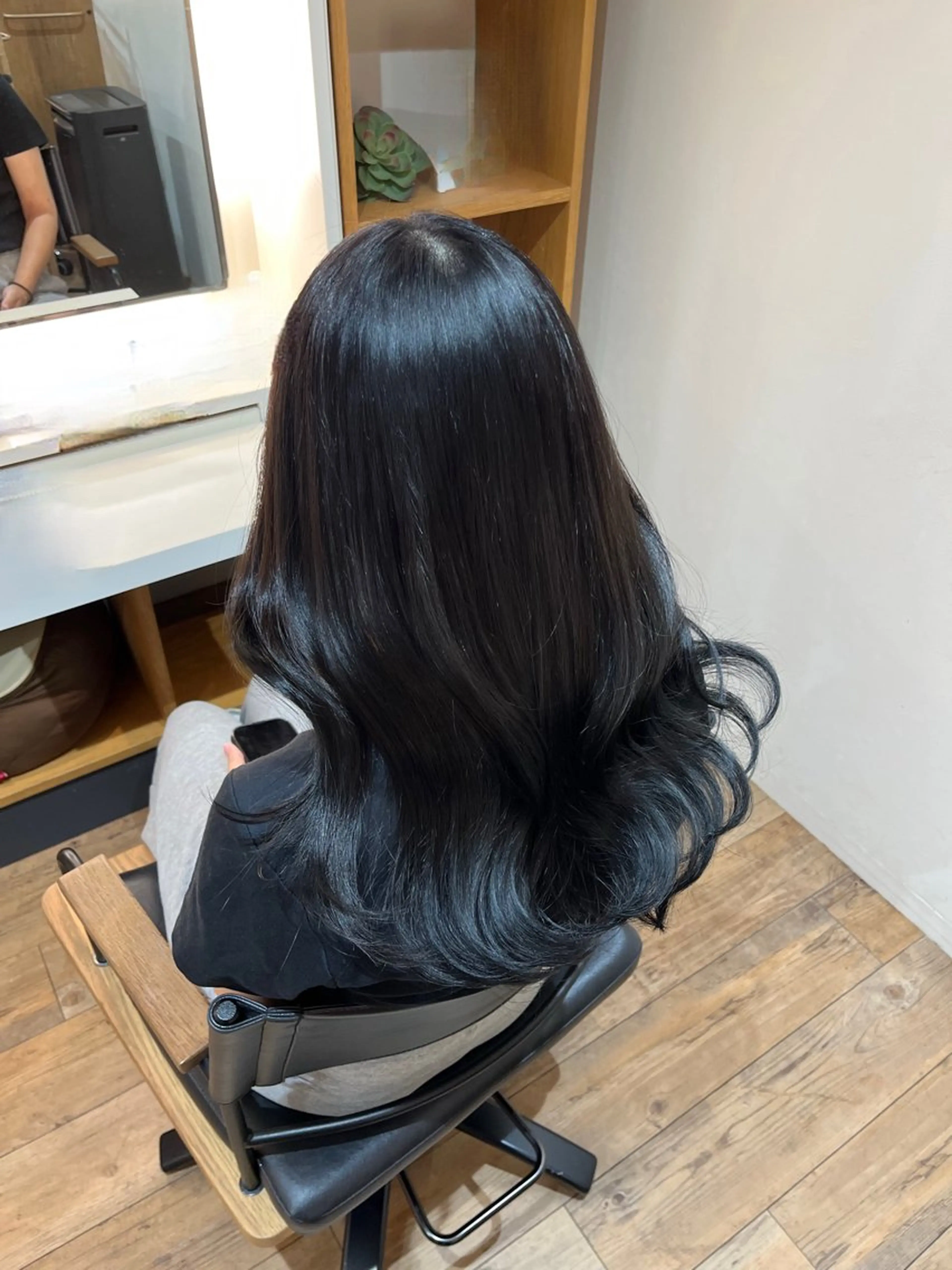 セミロング ヘアカラー 日置 はる菜のヘアスタイル