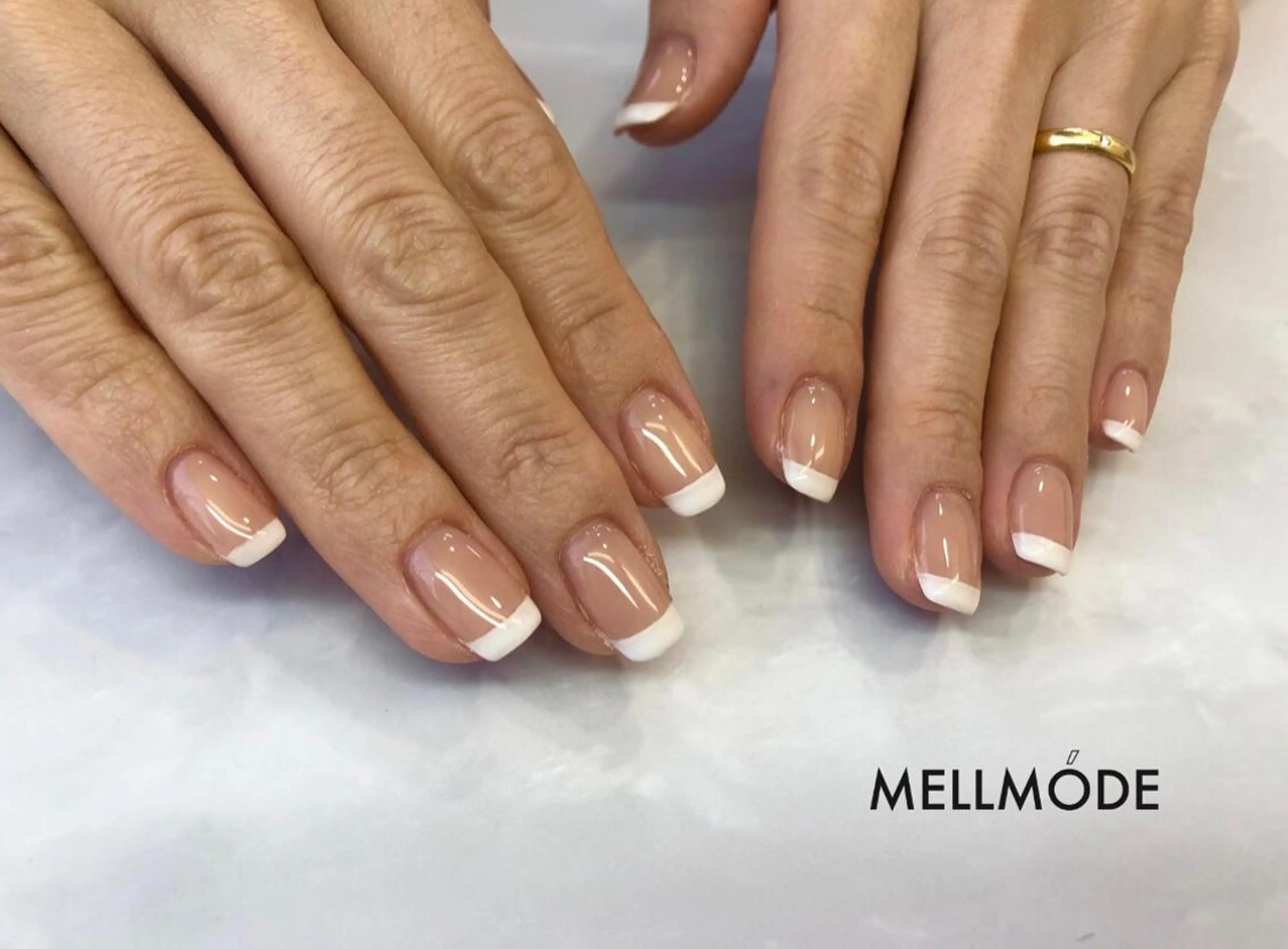 ネイル フレンチネイル ハンドネイル MELLMODE所属・Nakano Kanaのネイルデザイン