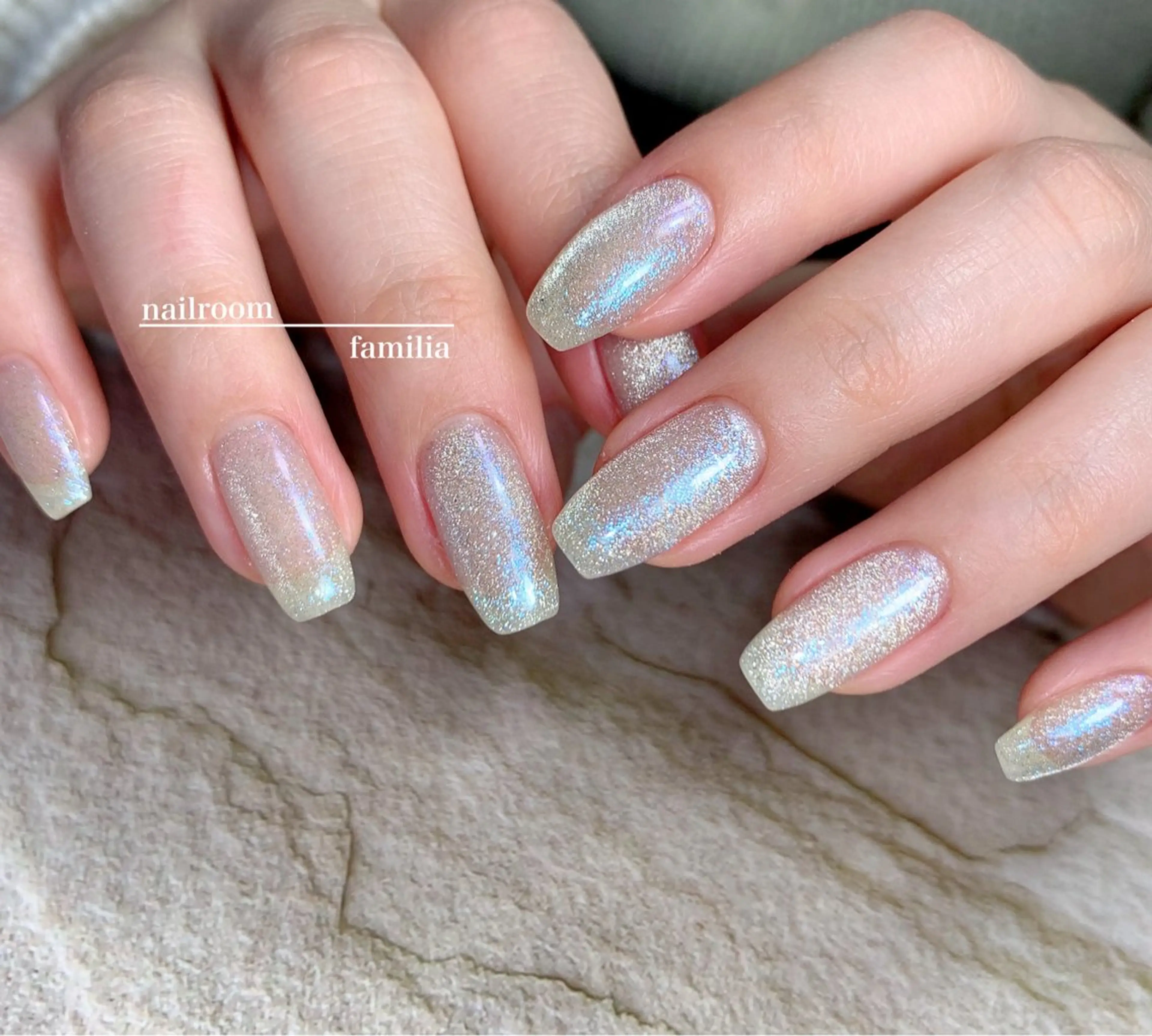 ネイル ハンドネイル -nailroom- familiaのネイルデザイン