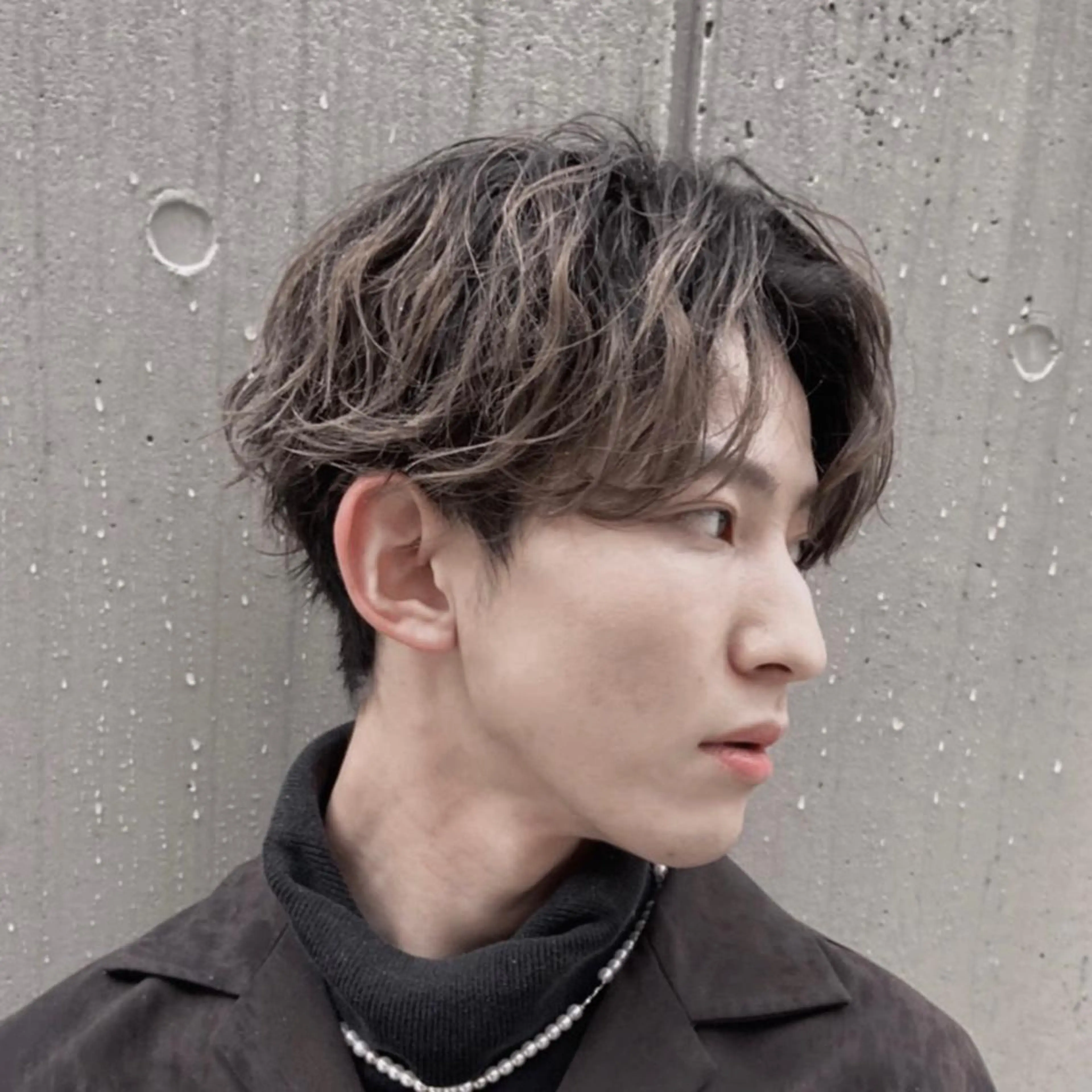 カラー メンズ メンズハイトーン マッシュ ハイトーンカラー カット ヘアカラー トリートメント メンズ縮毛矯正 ♠️店長下平隼人のヘアスタイル