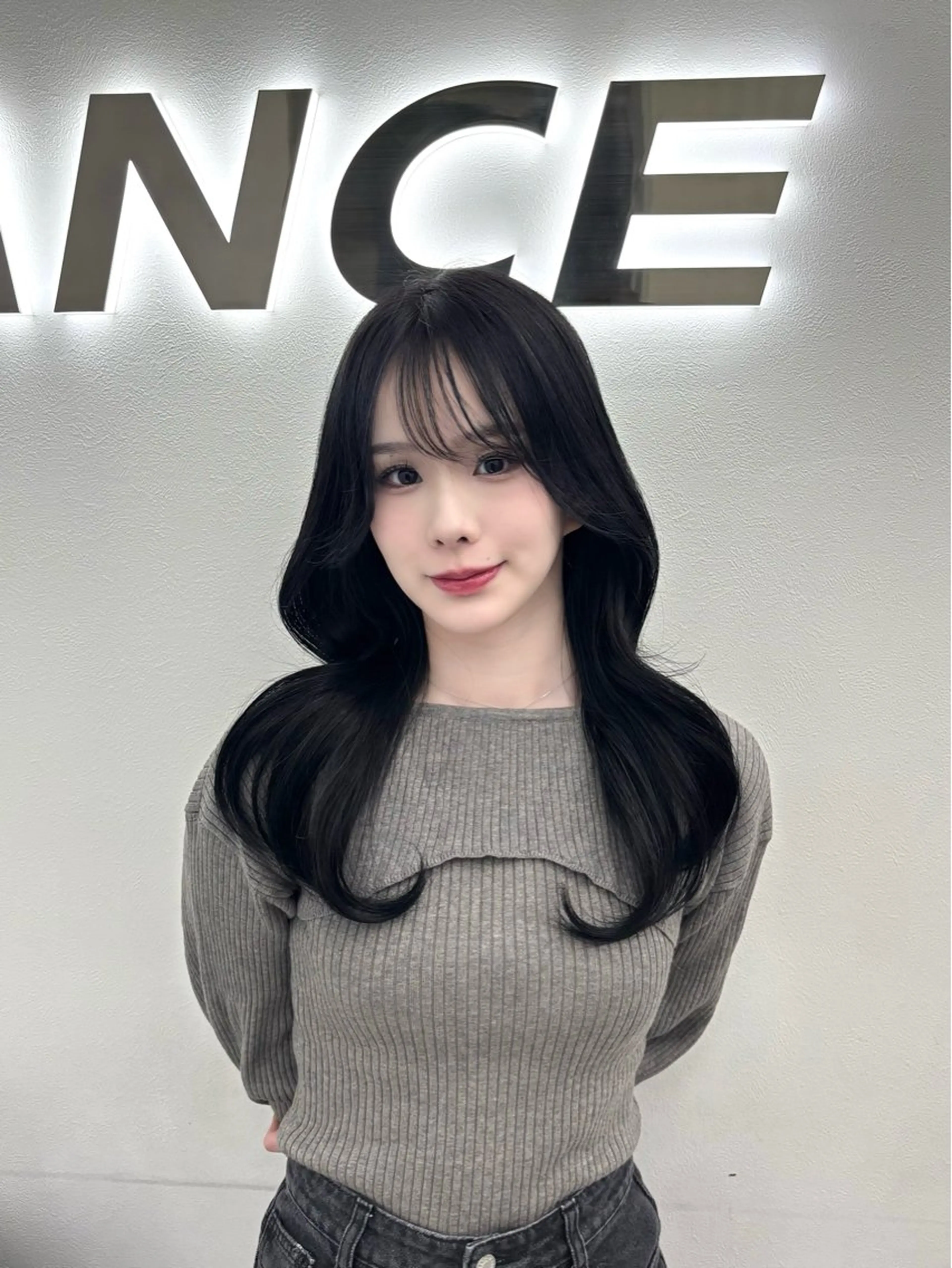 ロング カラー ヘアカラー 韓国風暗髪ヘア🤍 🫧MIREIのヘアスタイル