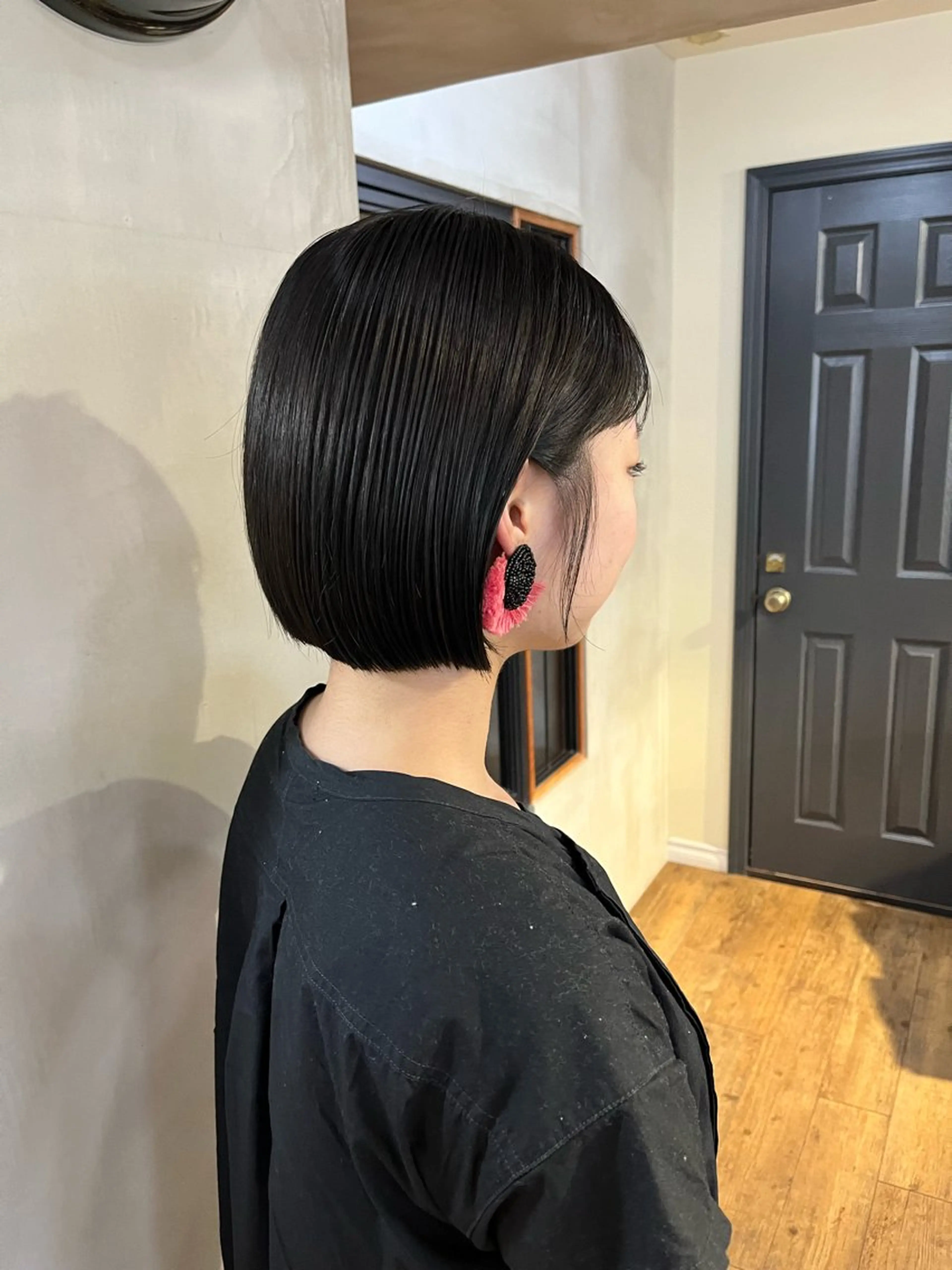 ショート カラー ボブ カット ヘアカラー ヘッドスパ 上川 美幸のヘアスタイル