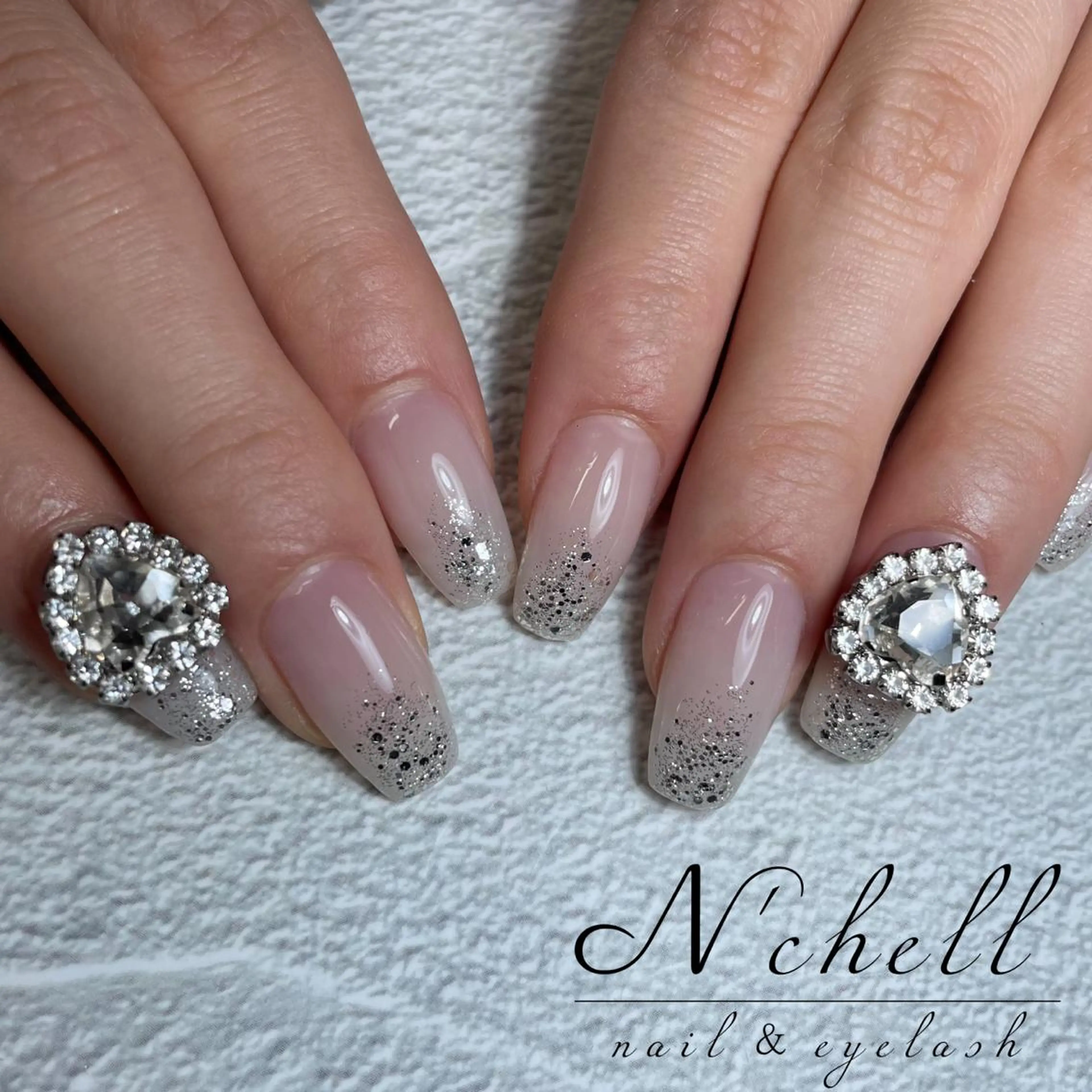 ネイル ラメ(グリッター) Nailist Aoiのネイルデザイン