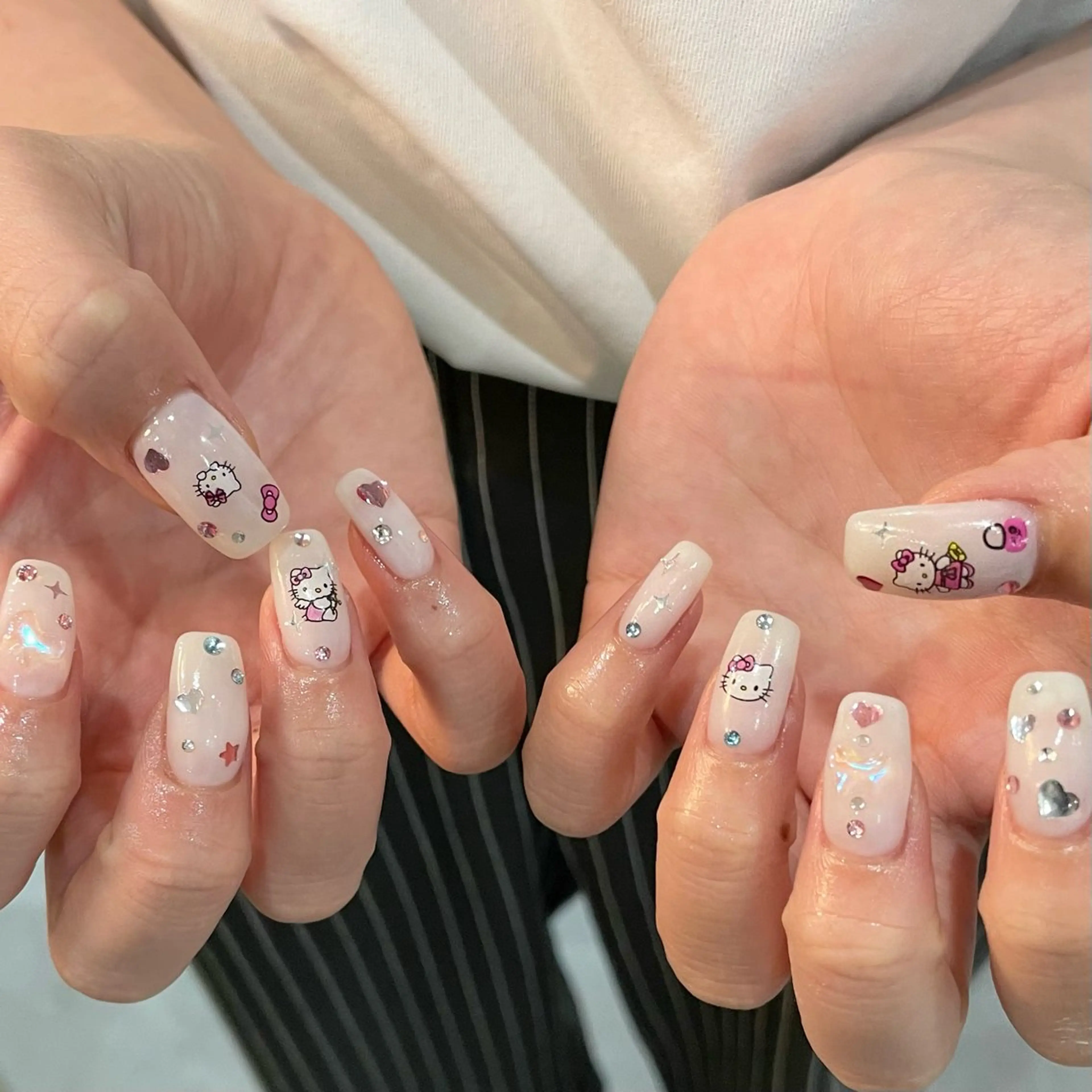 ネイル 持ち込み ハンドネイル 早坂 ハヤサカのネイルデザイン