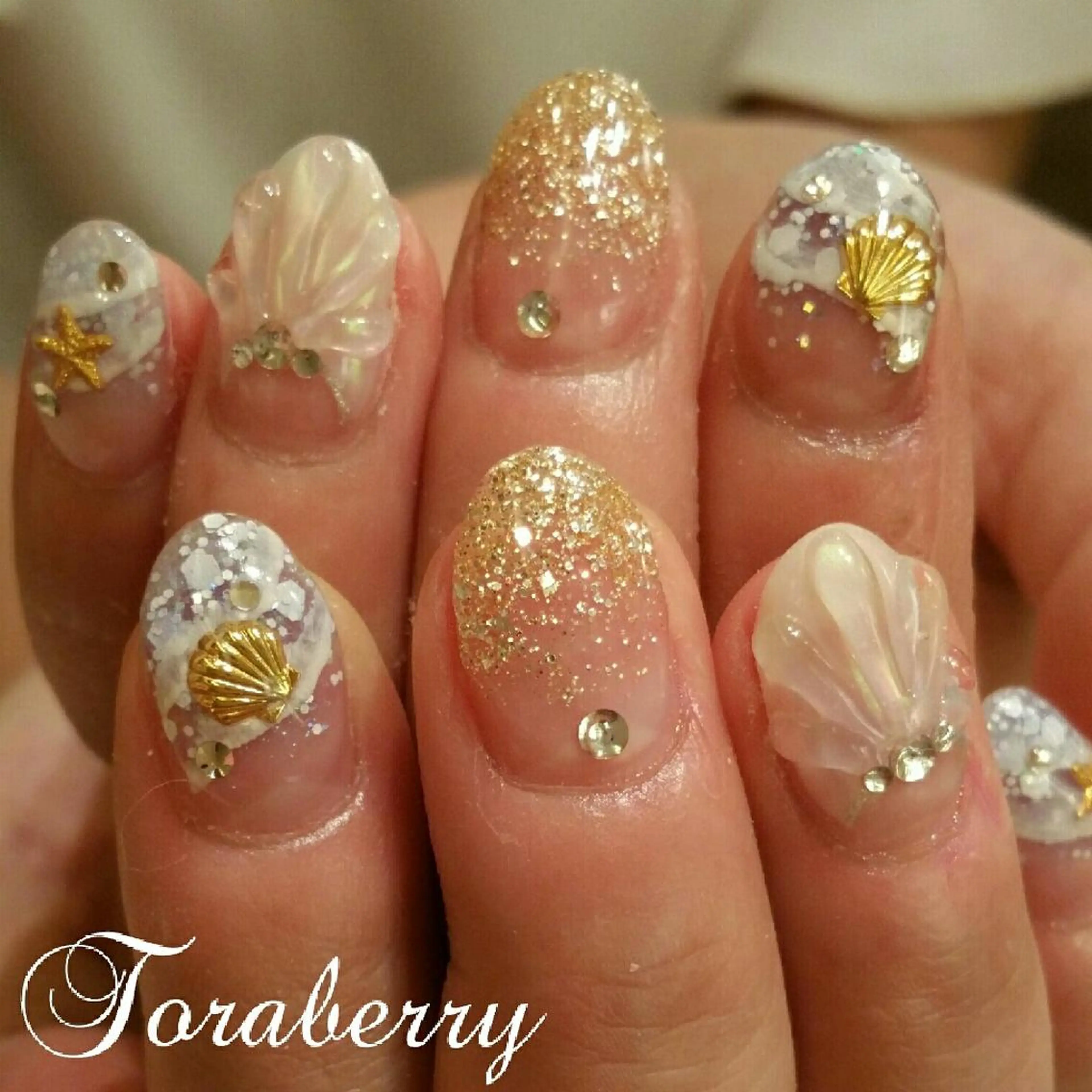 ネイル ネイリスト なつみのネイルデザイン