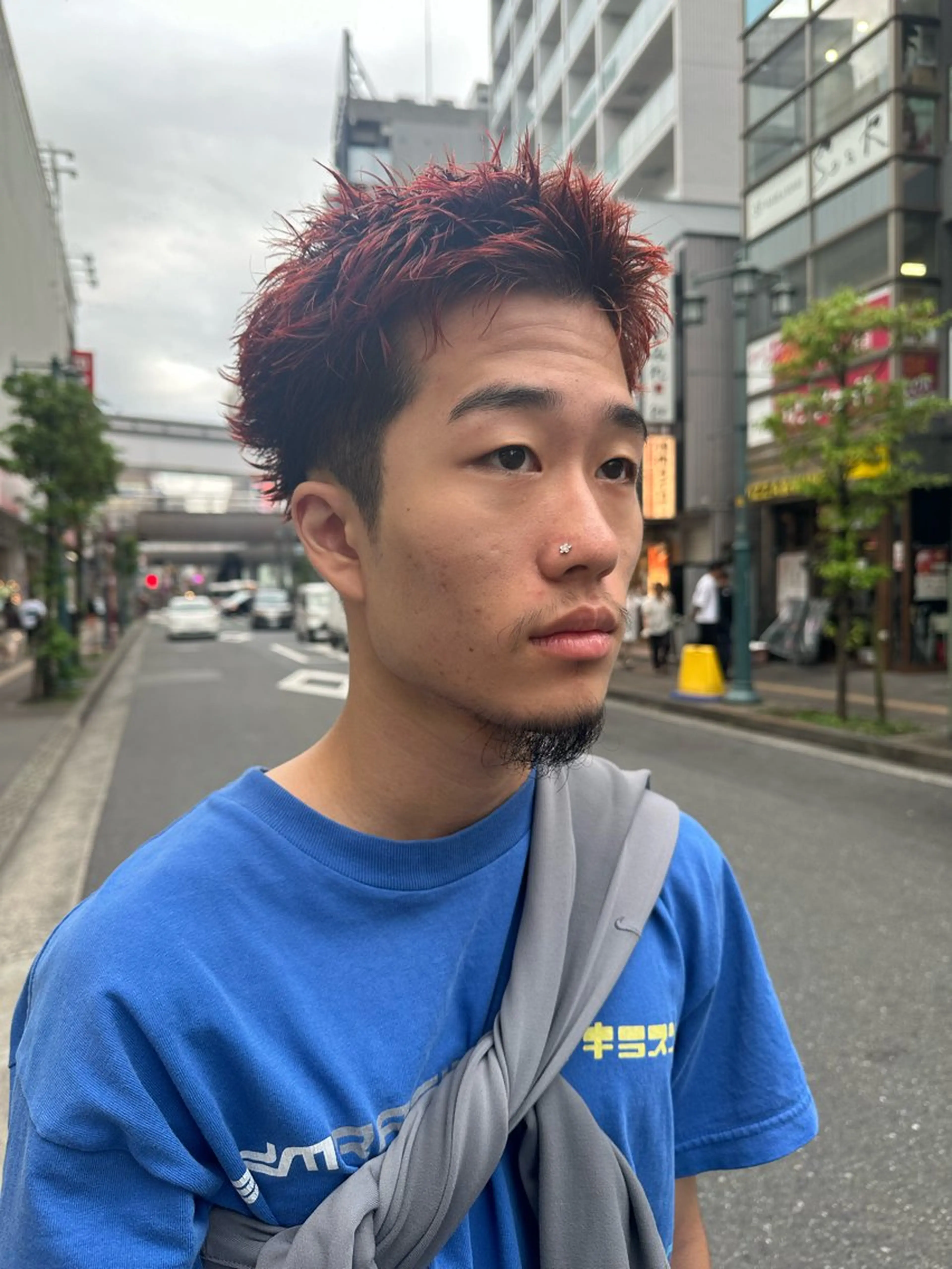 ショート カラー メンズ メンズブリーチ メンズハイトーン メンズインナーカラー ブリーチ ケアブリーチ Rei/ 縮毛矯正/ ハイライトカラー募集のヘアスタイル