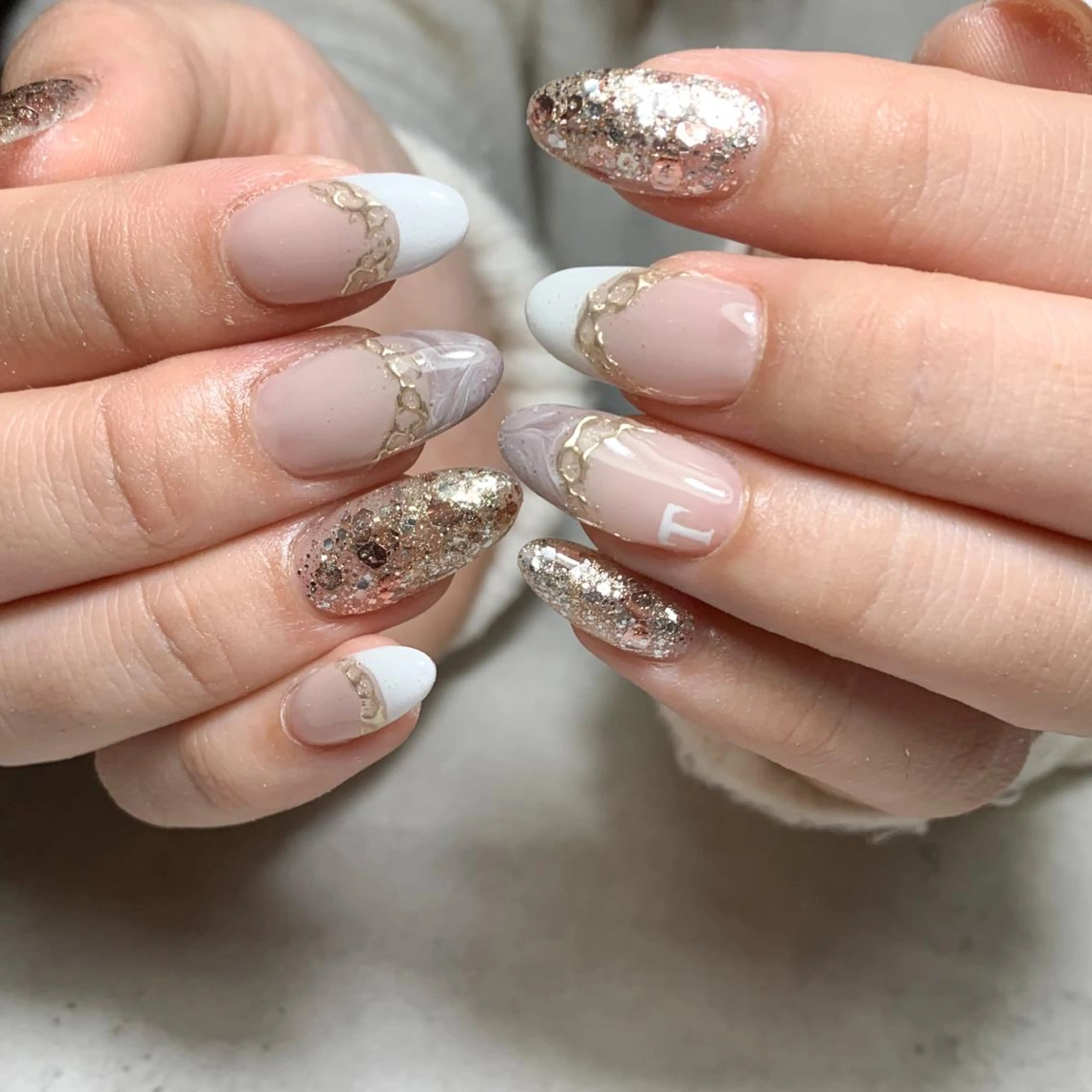 ネイル atelier　FIORITURA所属・FIORITURA aiのネイルデザイン