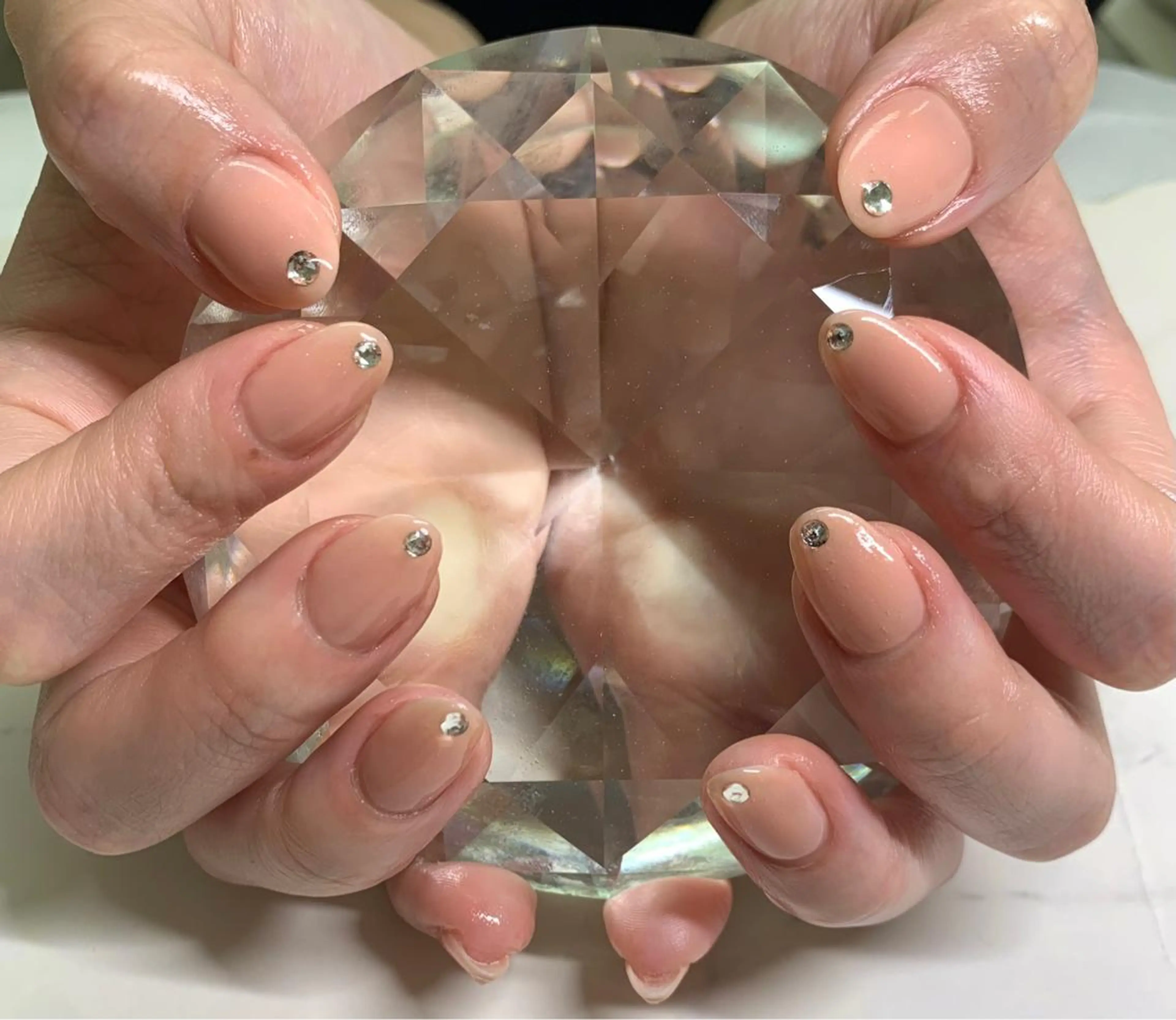 ネイル ワンカラーネイル ストーンネイル ハンドネイル NailSalon Millのネイルデザイン