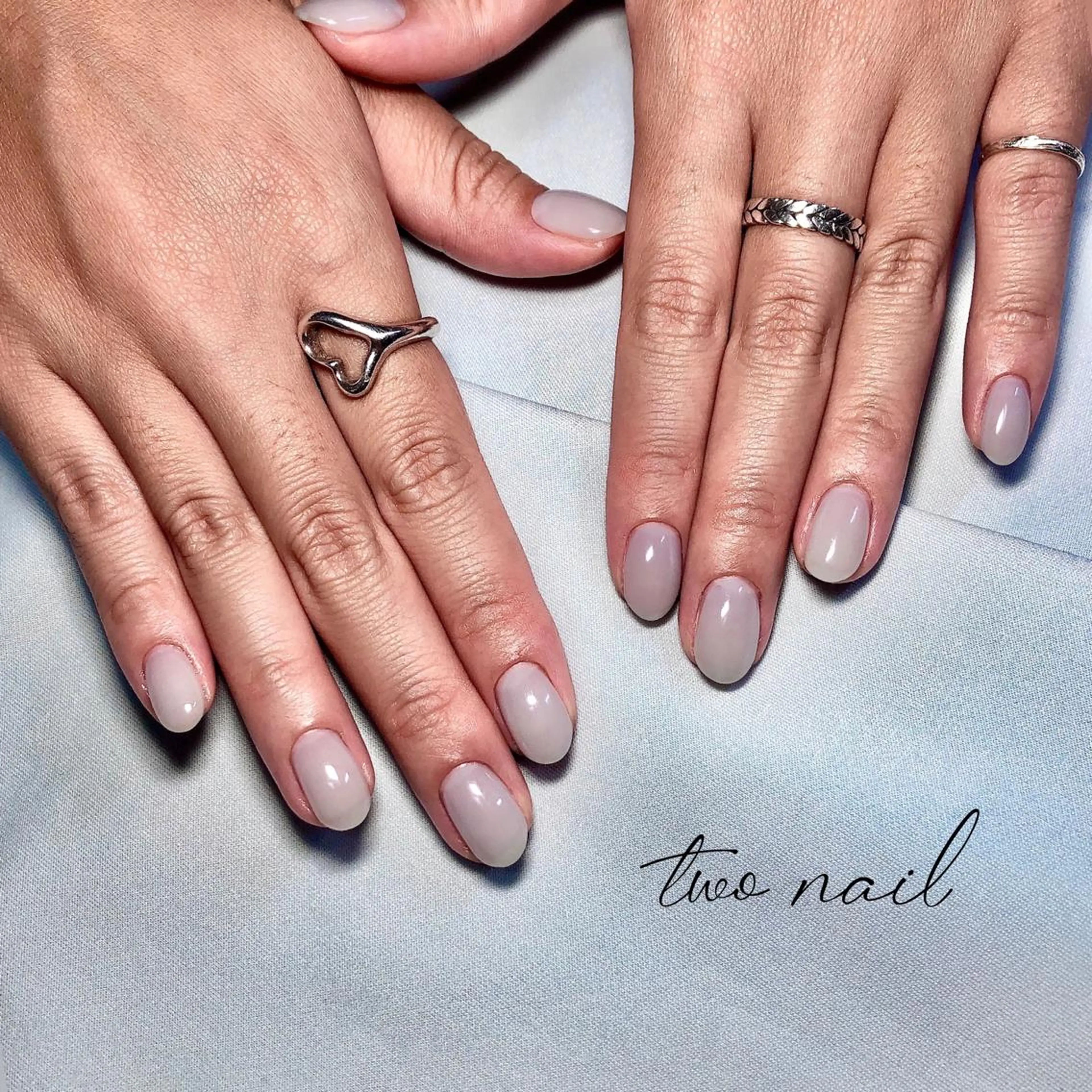 ネイル アートネイル フットネイル ハート ニュアンスネイル ホワイト ハンドネイル two nailのネイルデザイン