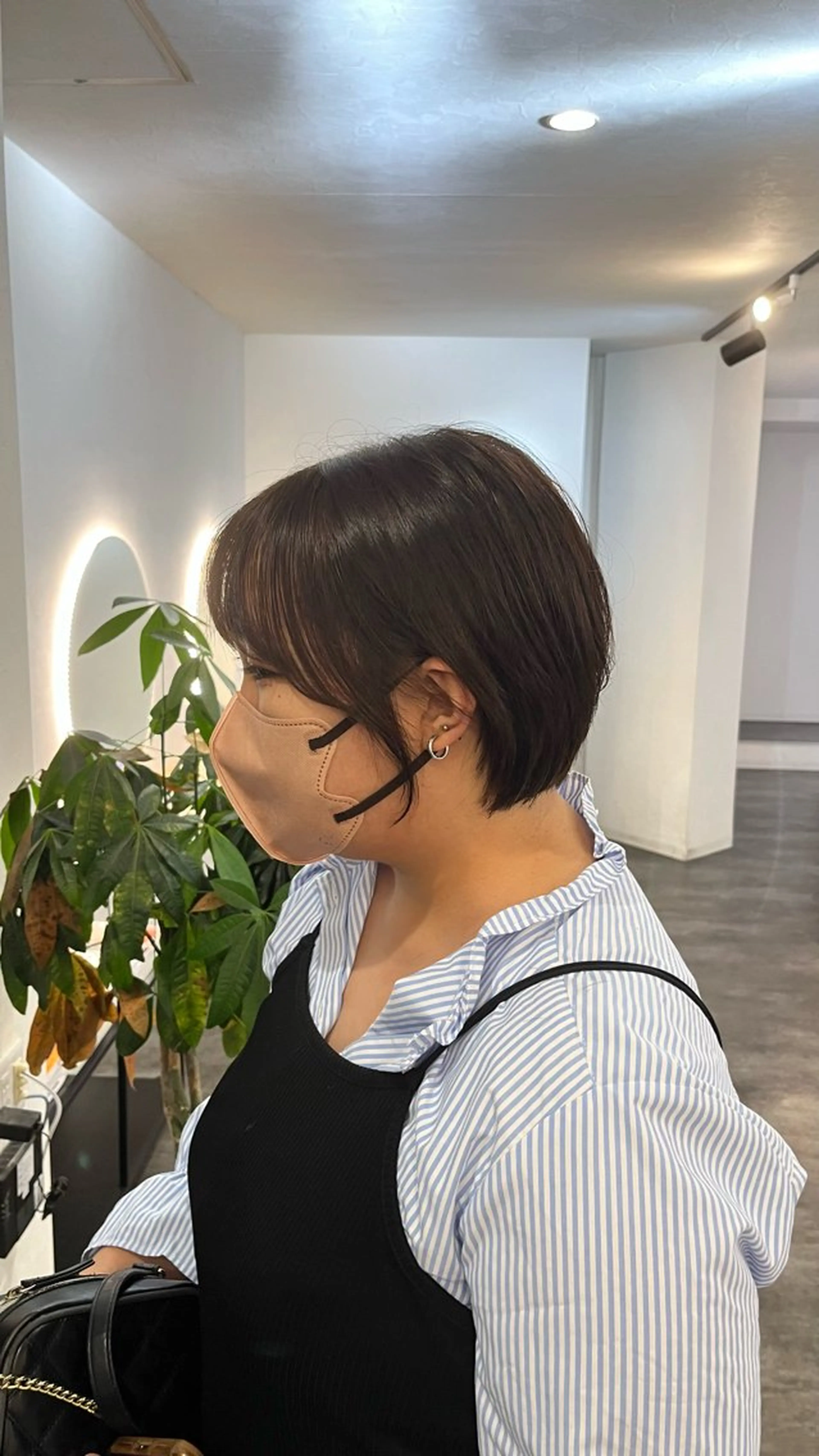 ショート カラー ブラウンカラー ナチュラルブラウン ショートヘア カット ヘアカラー トリートメント 安藤 誠斗のヘアスタイル