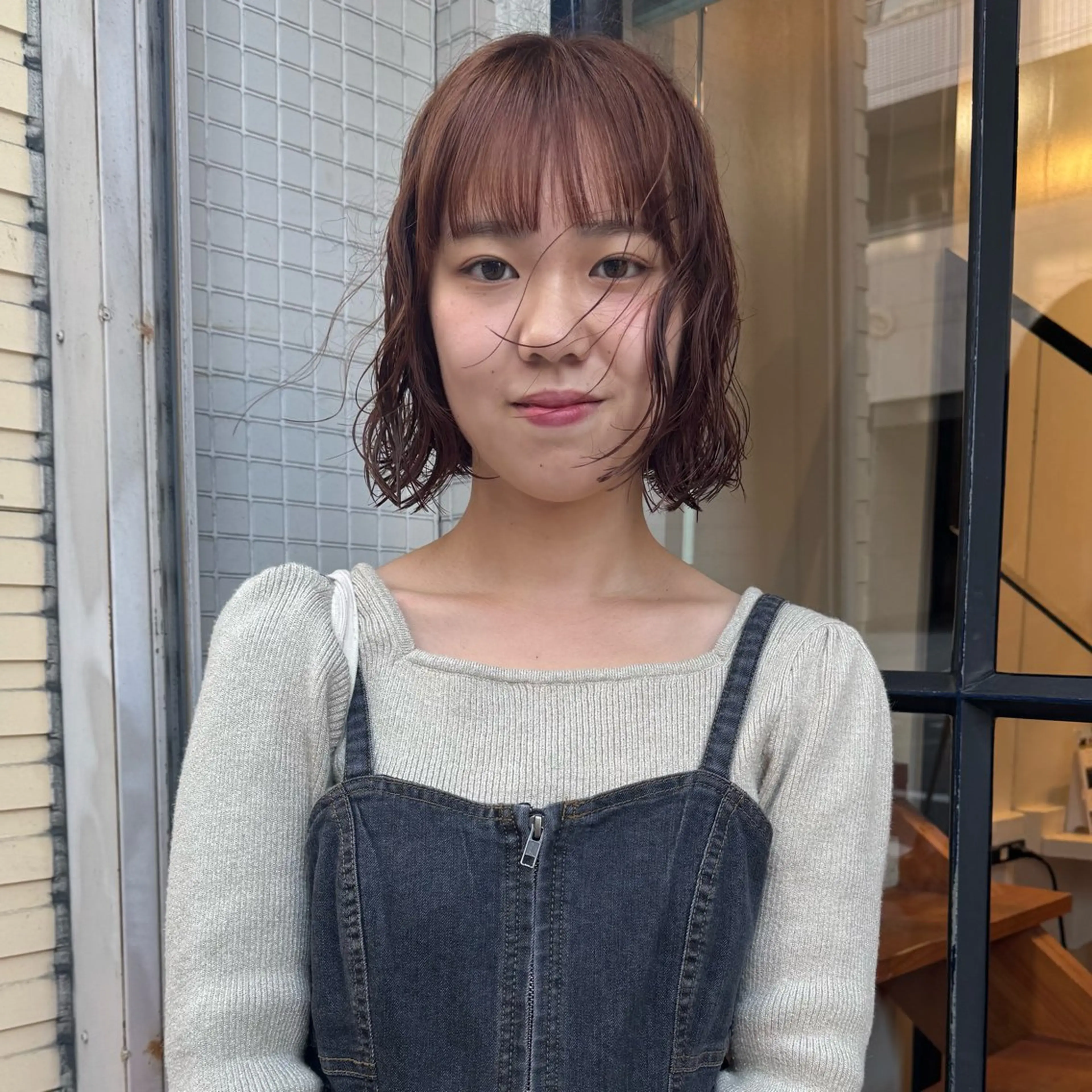 ショート カラー パーマ カット ヘアカラー パーマ トリートメント Lilu しずくのヘアスタイル