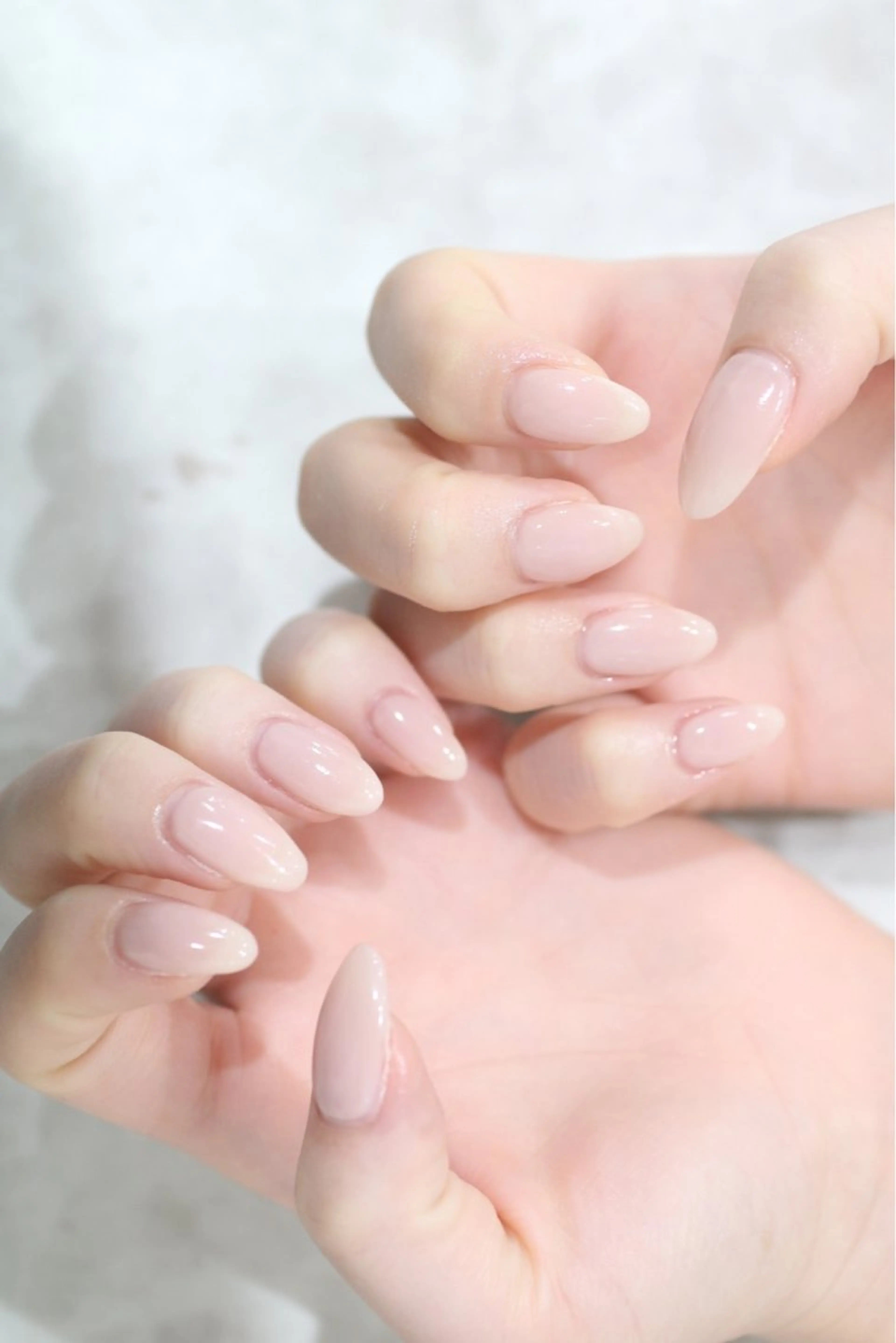 ネイル ピンク ピンクベージュ ハンドネイル Leonie ｵｵｲのネイルデザイン