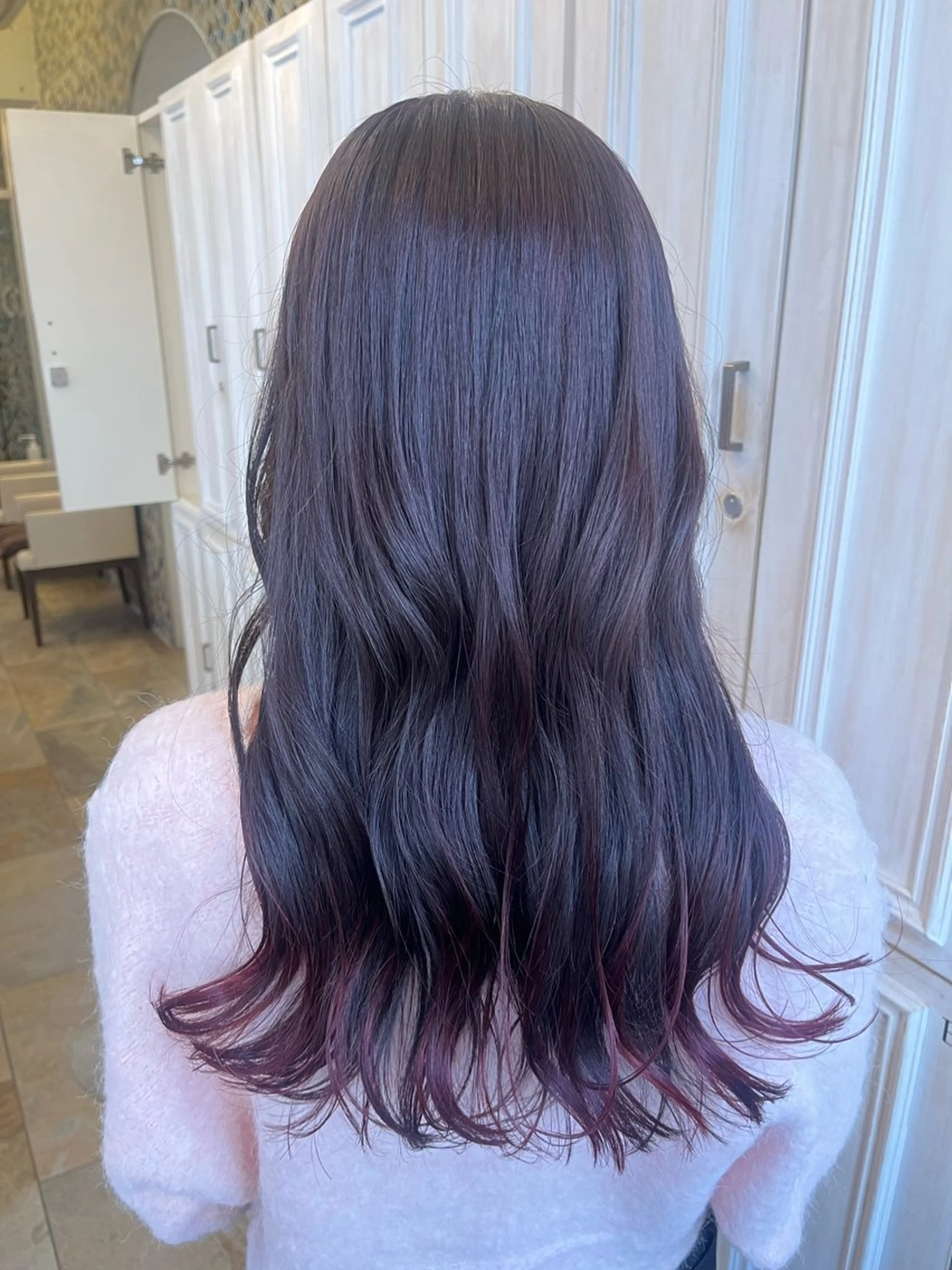 カラー 吉岡 菜月のヘアスタイル