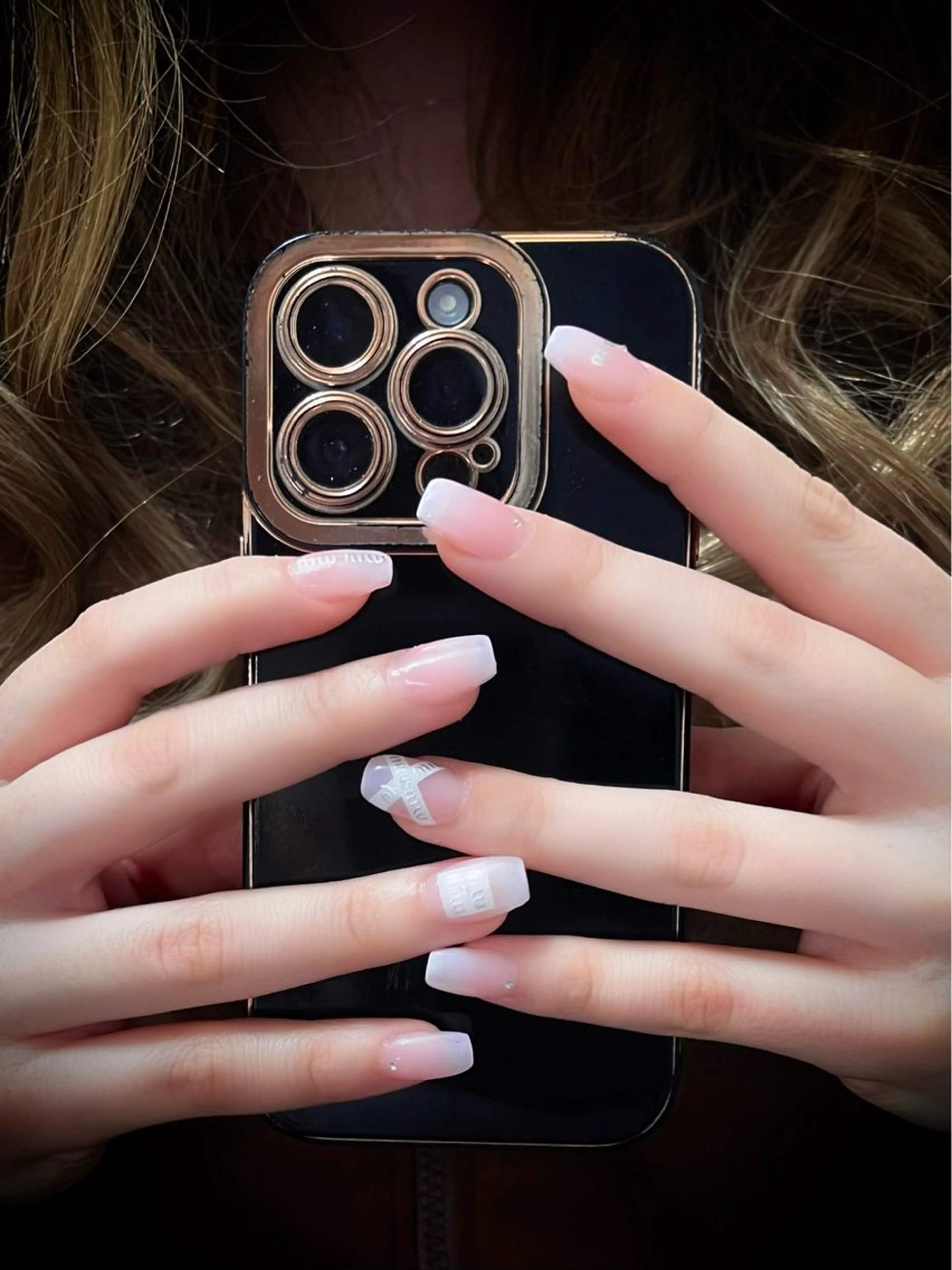 ネイル キラキラネイル マグネットネイル ワンカラーネイル スカルプネイル ワンホンネイル nine.🦋 YUKOのネイルデザイン