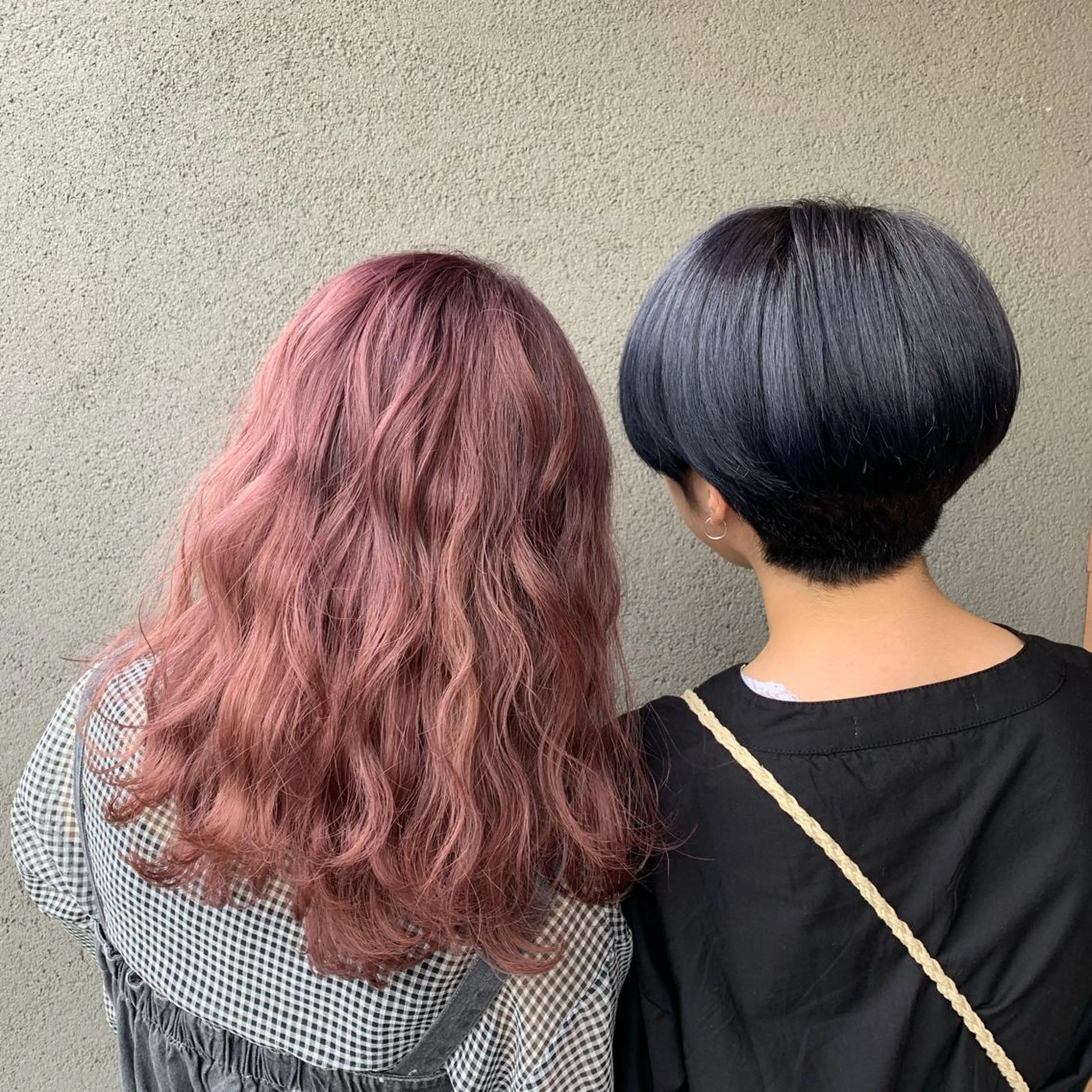 セミロング ヘアカラー maco 艶感ハイトーン🦋のヘアスタイル