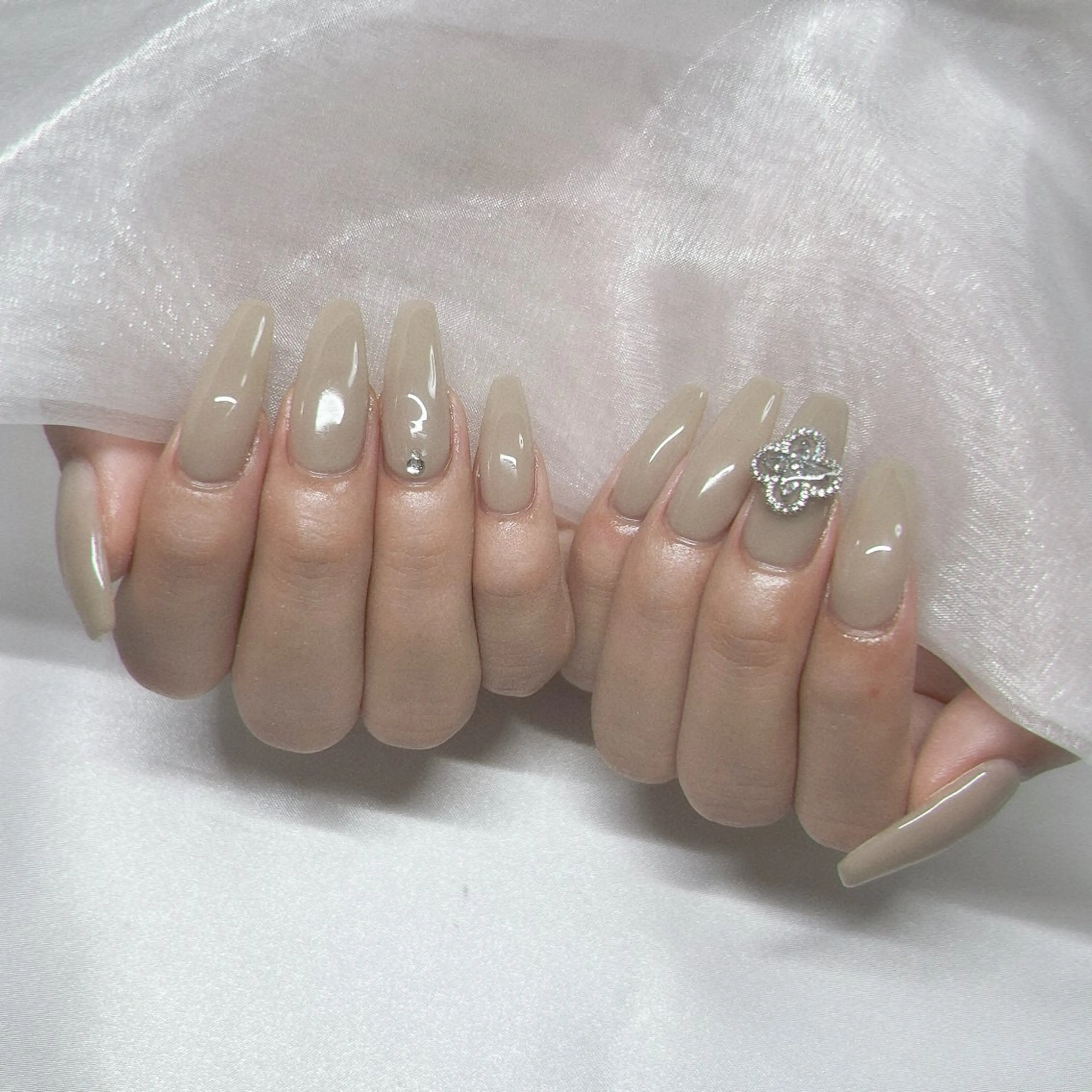 ネイル ジェルネイル 韓国ネイル ラメ(グリッター) マグネットネイル ミラーネイル -nail salon-Reward所属・nail salon Rewardのネイルデザイン