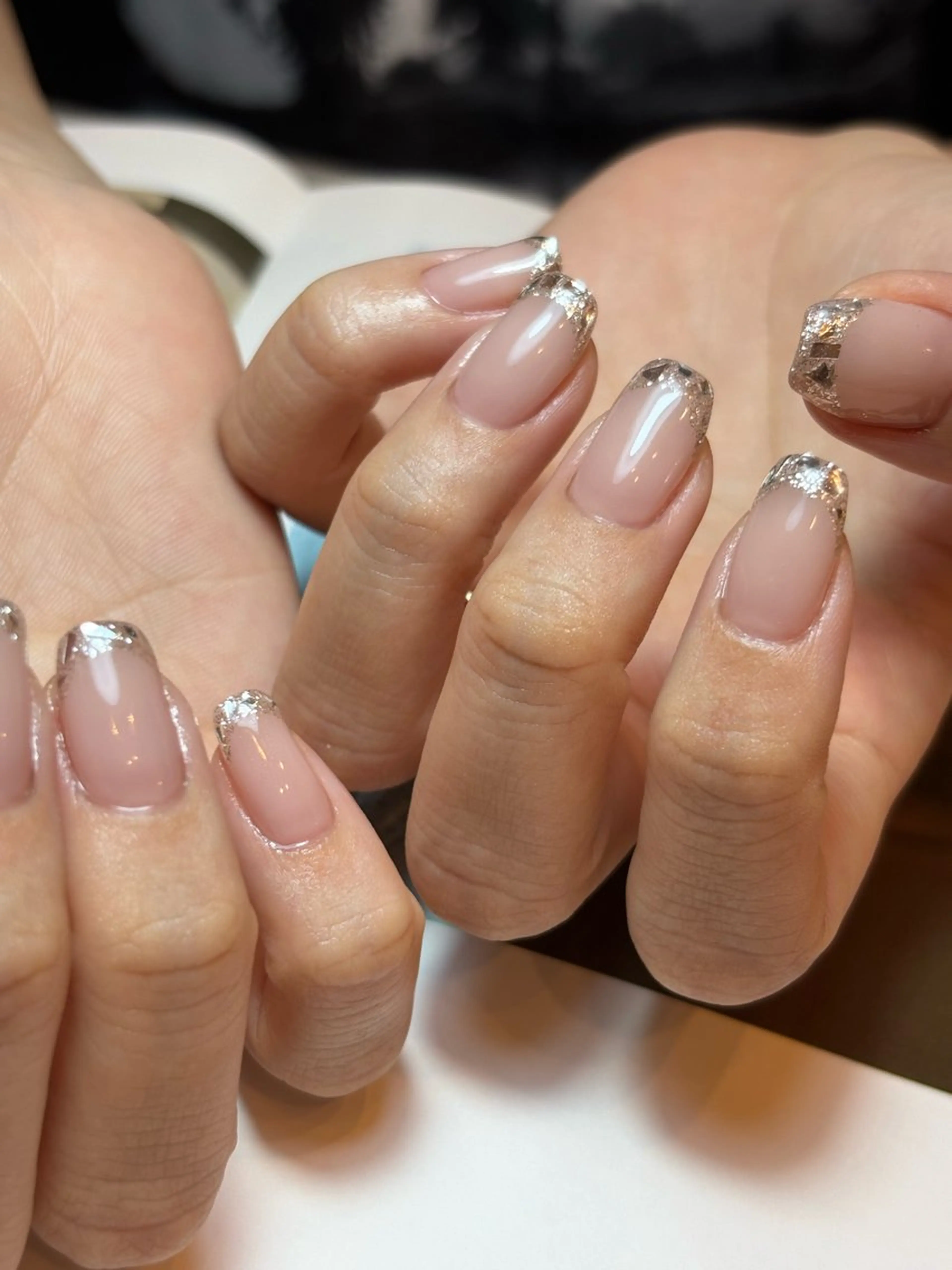 ネイル フットネイル フレンチネイル ジェルネイル マグネットネイル ニュアンスネイル ハンドネイル illum hicariのネイルデザイン