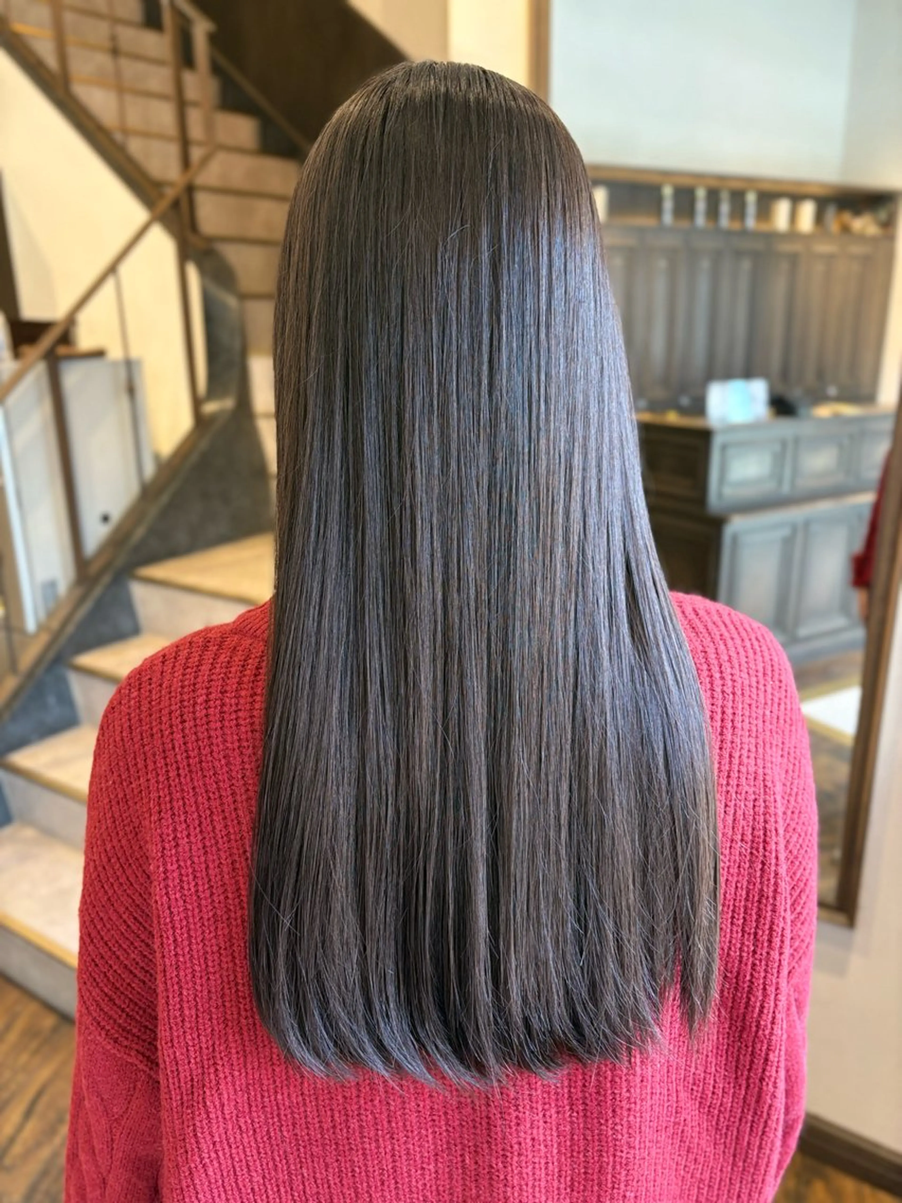 ロング パーマ ストレートパーマ noa 似合わせ︰ 透明感︰韓国風のヘアスタイル