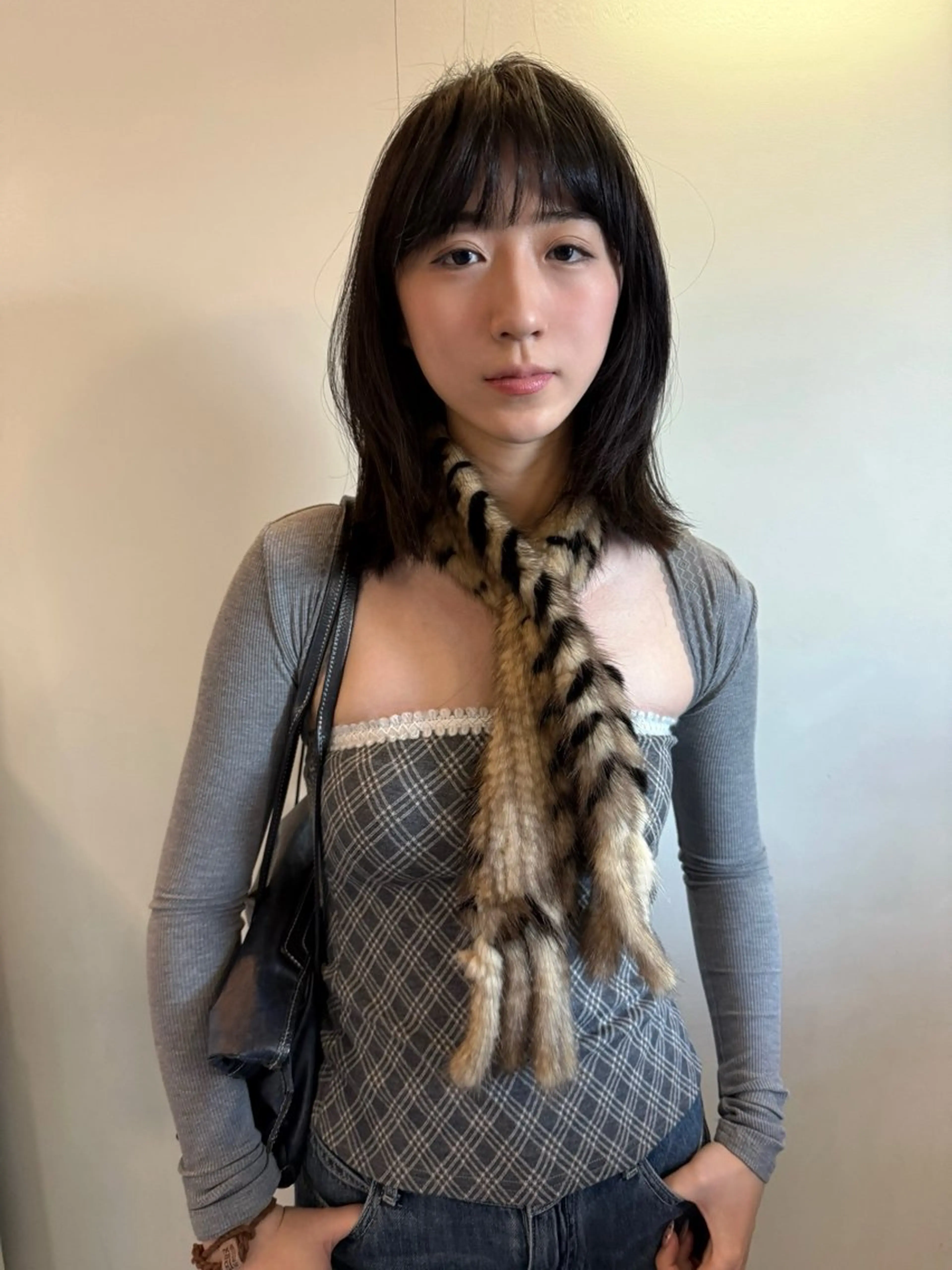 ミディアム ミディアムパーマ レイヤーカット カット ヘアカラー レイヤーカット\ウル フ　chinatsuのヘアスタイル