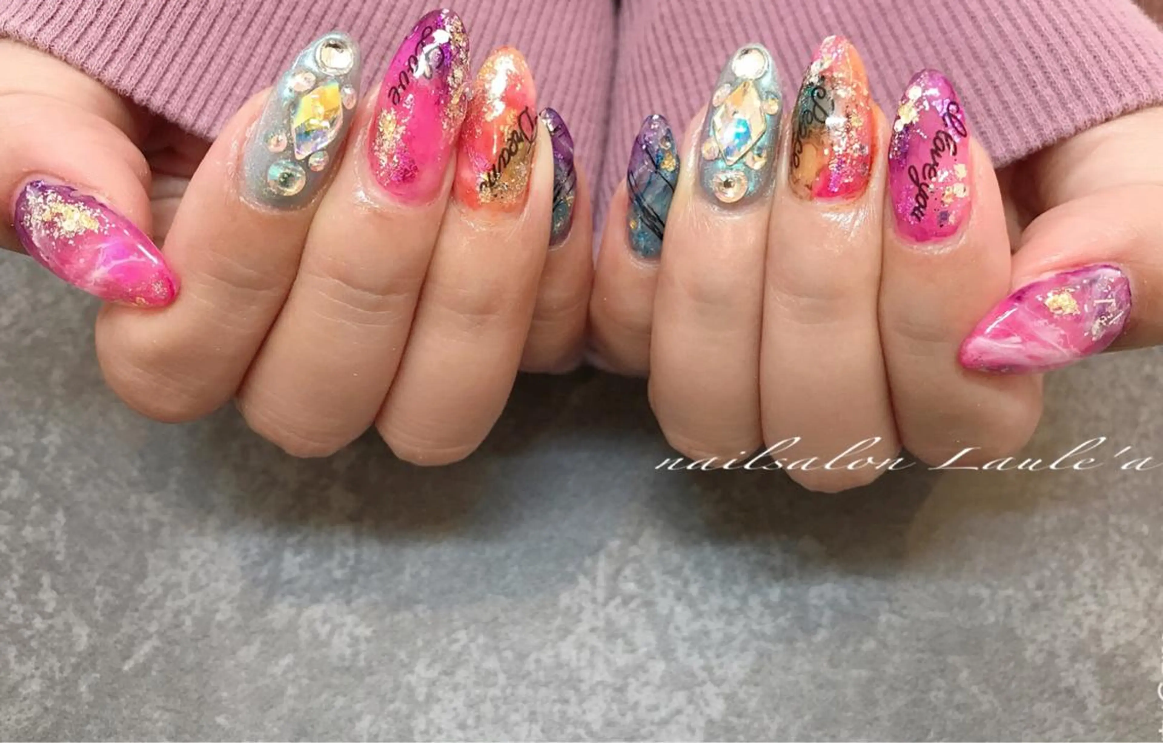 ネイル nailsalon Laule'aのネイルデザイン