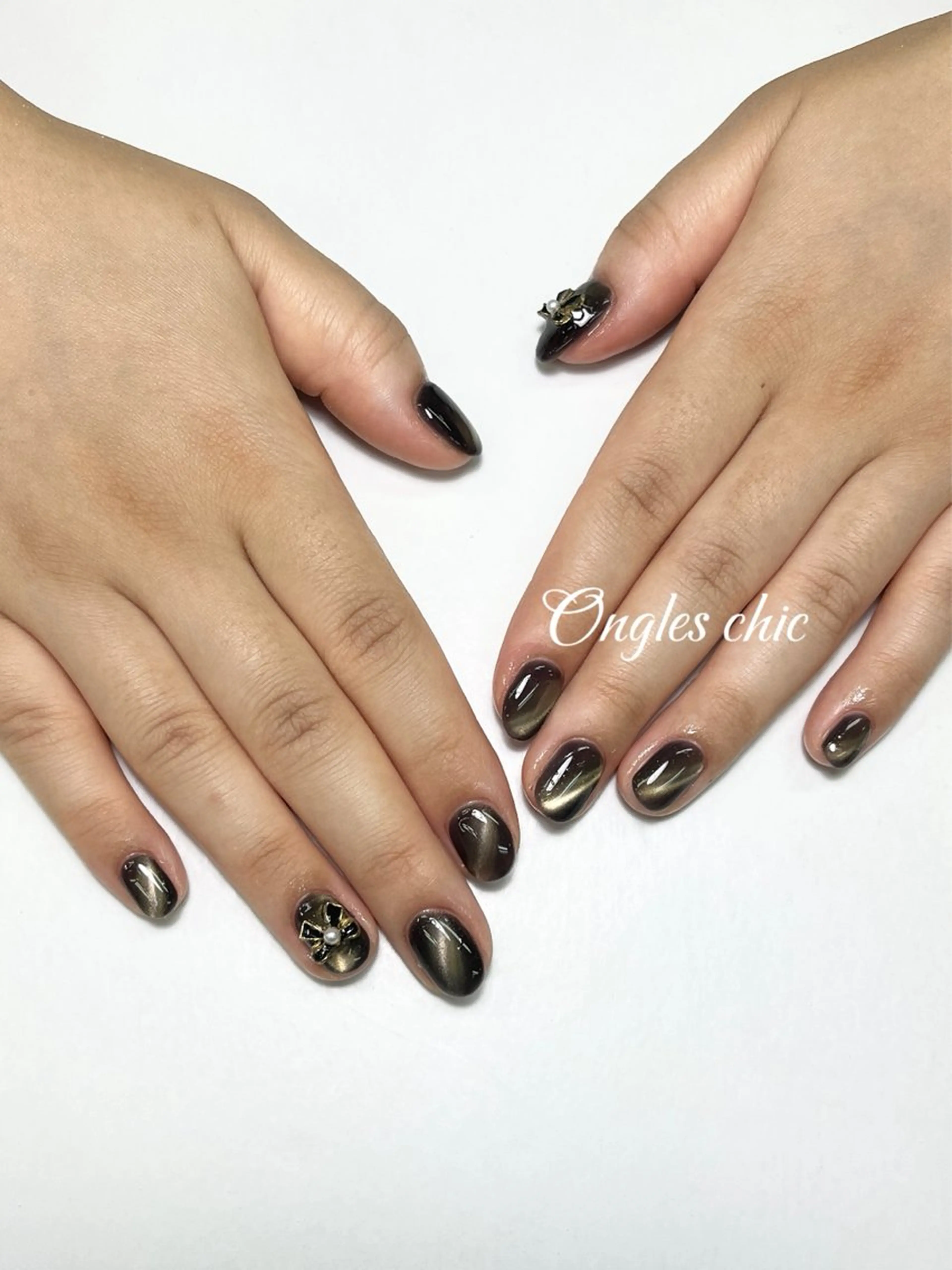 ネイル ハンドネイル ongles chicのネイルデザイン