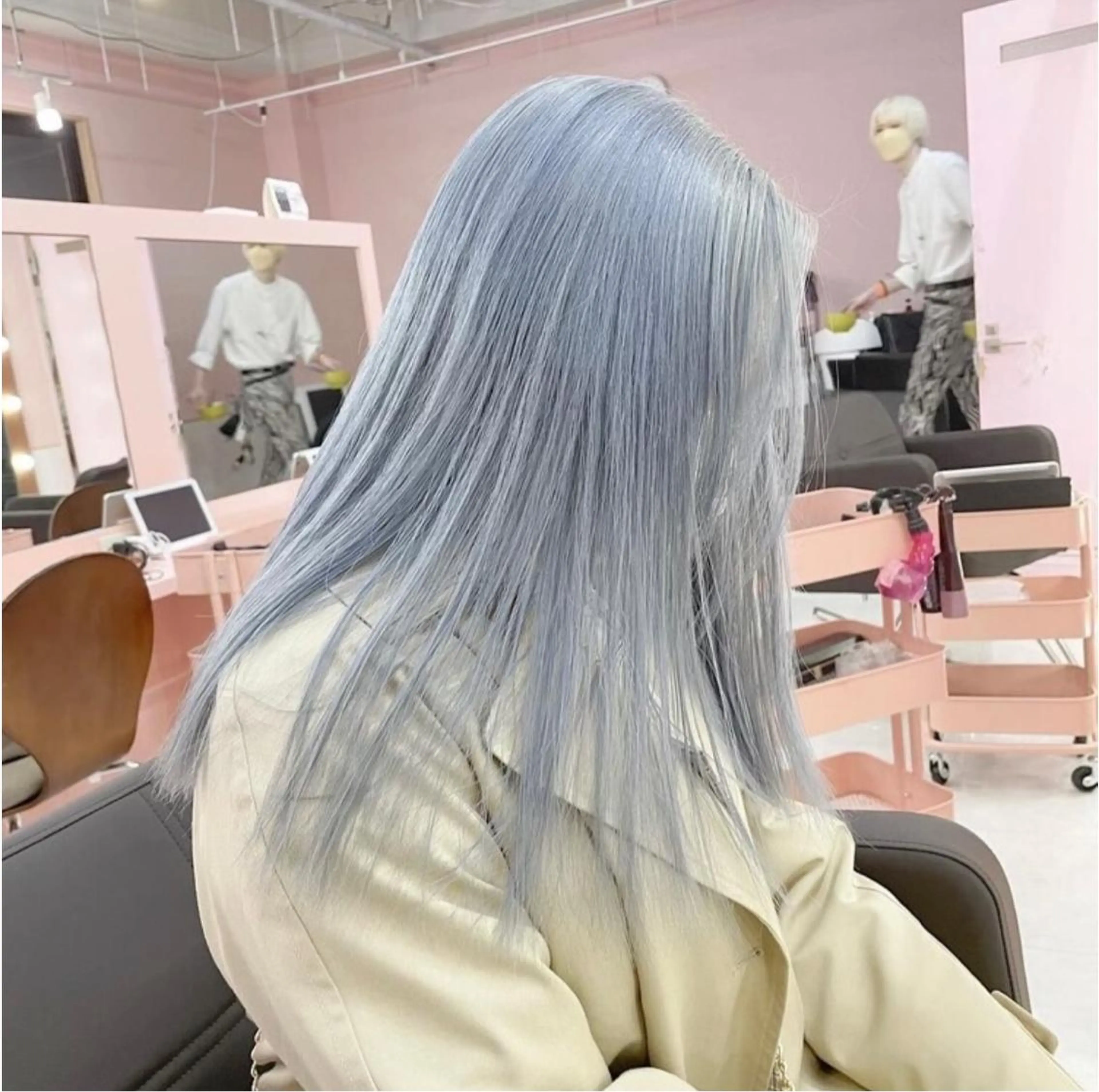 ミディアム カラー パーマ ヘアアレンジ メンズ キッズ ネイル マツエク・マツパ アイブロウ ヘアカラー トリートメント ハイトーン/ピンク 💗モモ໒꒱のヘアスタイル